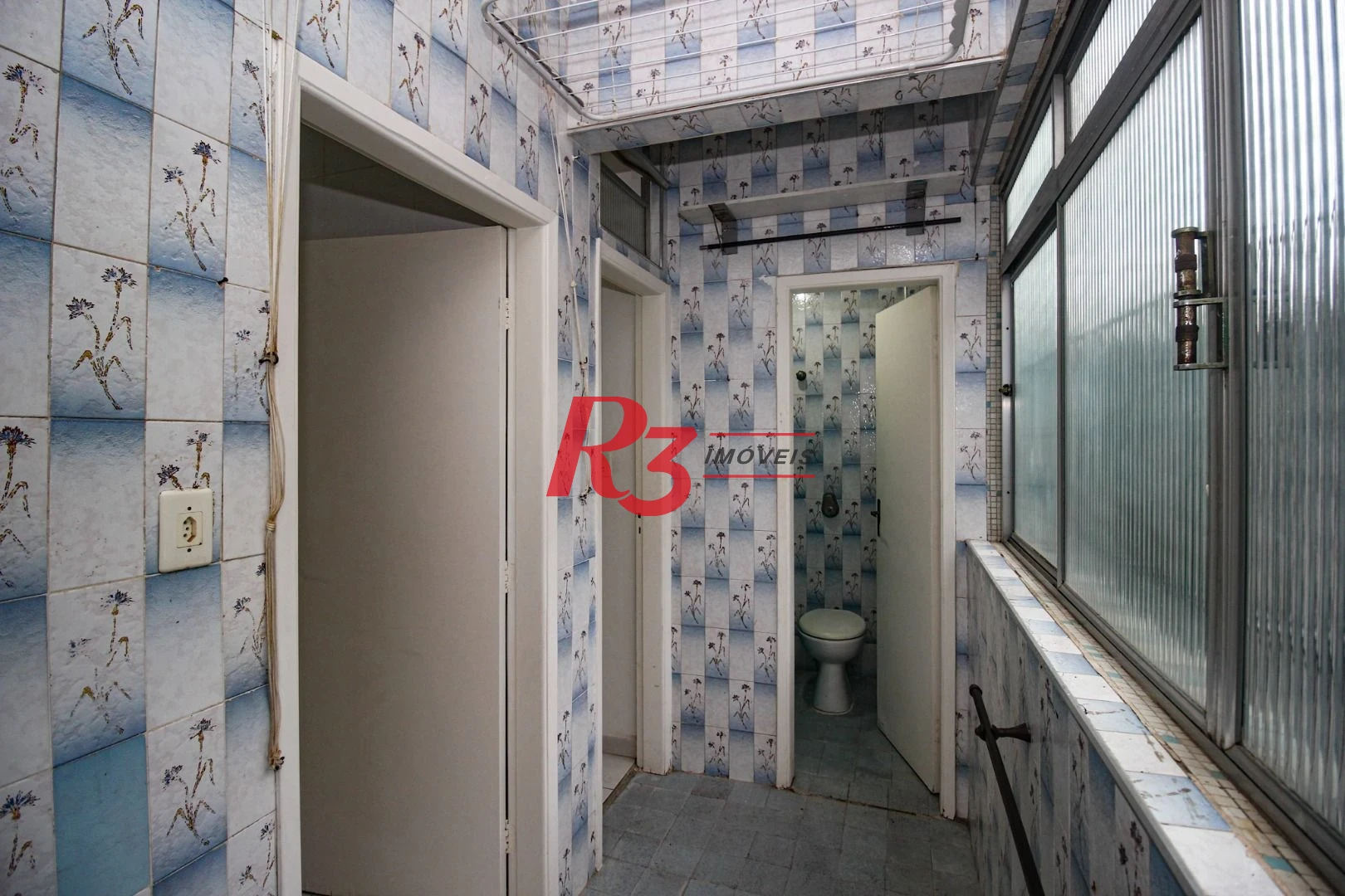 Apartamento com 2 dormitórios à venda, 78 m² por R$ 469.000,00 - Boqueirão - Santos/SP