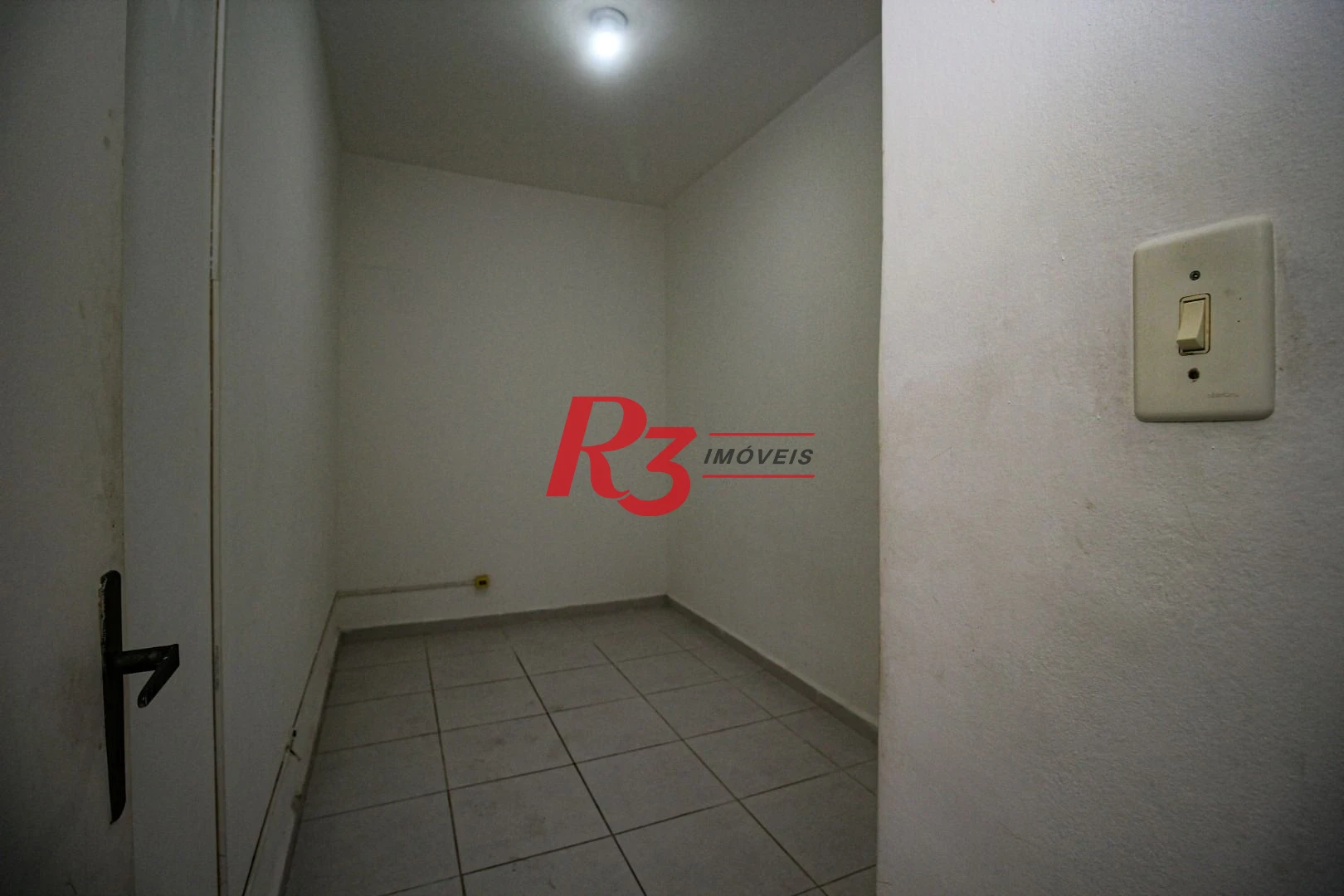 Apartamento com 2 dormitórios à venda, 78 m² por R$ 469.000,00 - Boqueirão - Santos/SP
