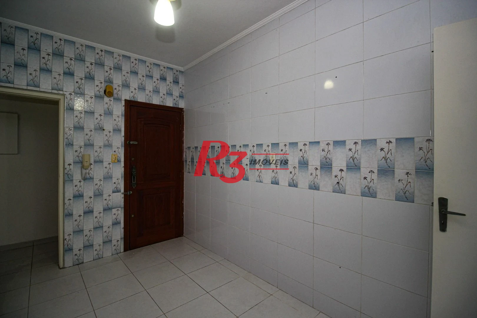 Apartamento com 2 dormitórios à venda, 78 m² por R$ 469.000,00 - Boqueirão - Santos/SP