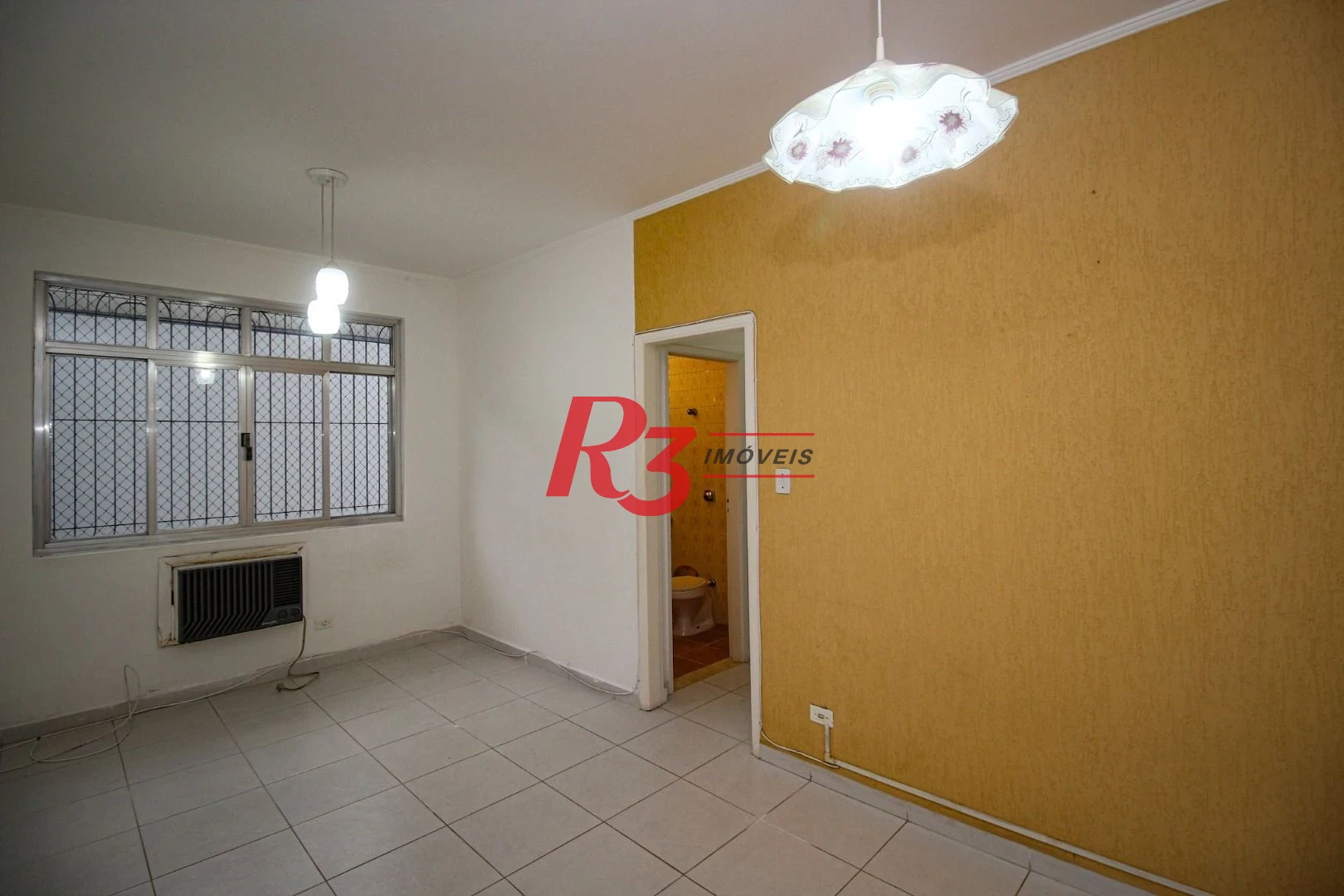 Apartamento com 2 dormitórios à venda, 78 m² por R$ 469.000,00 - Boqueirão - Santos/SP