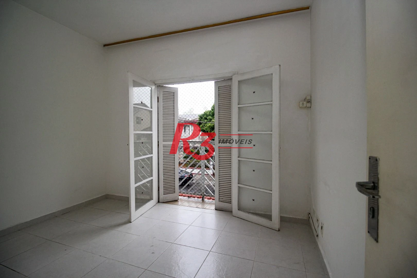 Apartamento com 2 dormitórios à venda, 78 m² por R$ 469.000,00 - Boqueirão - Santos/SP