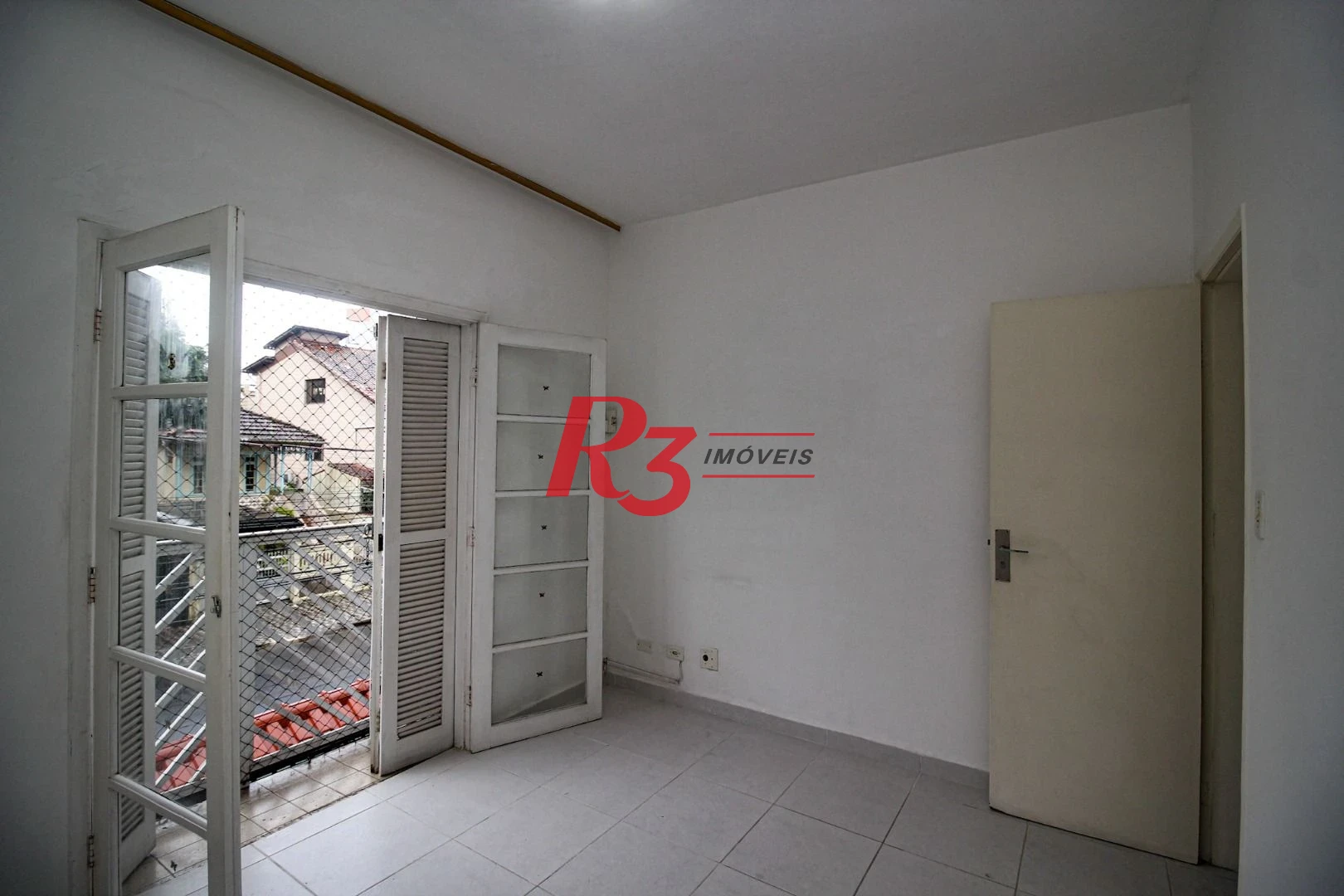 Apartamento com 2 dormitórios à venda, 78 m² por R$ 469.000,00 - Boqueirão - Santos/SP