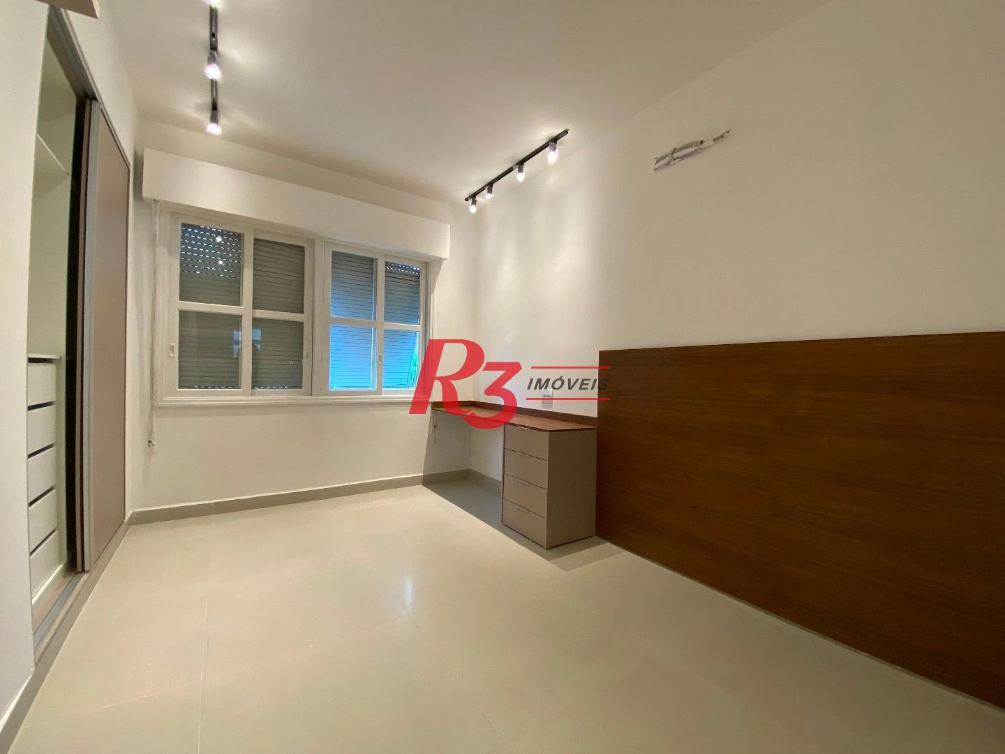 Apartamento com 3 Quartos à venda, 134 m² por R$ 790.000 - Gonzaga - Santos/SP