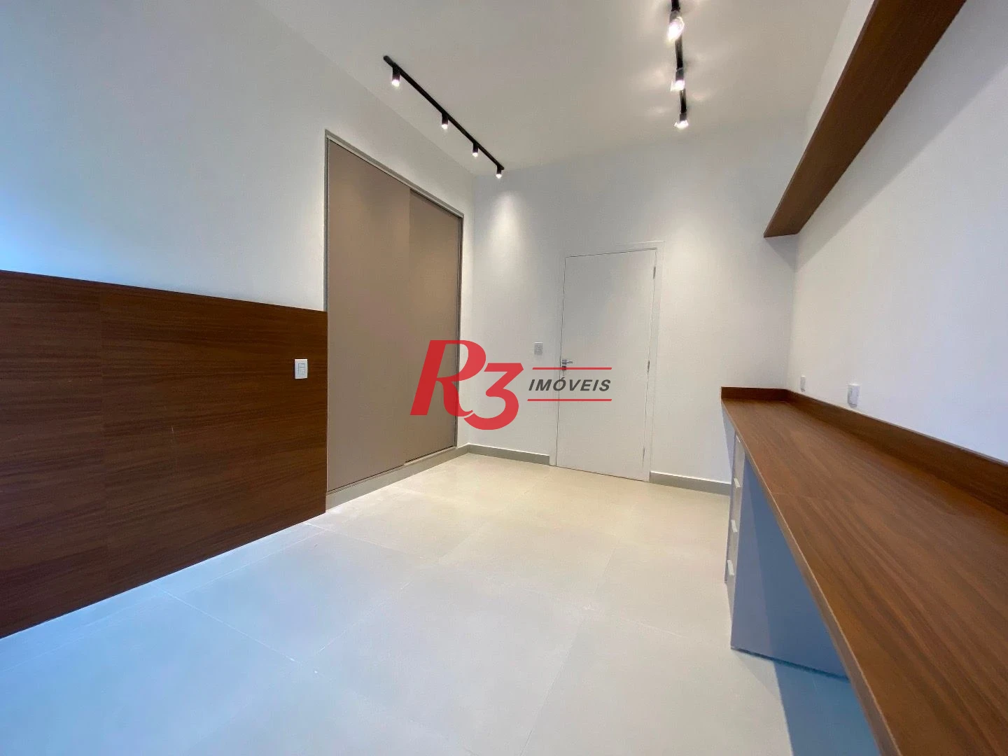 Apartamento com 3 Quartos à venda, 134 m² por R$ 790.000 - Gonzaga - Santos/SP