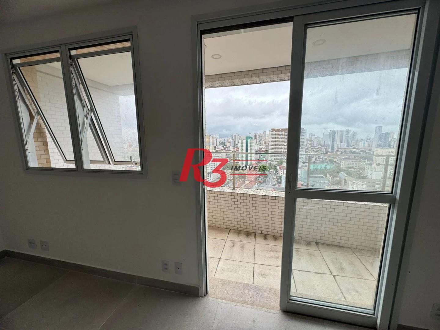 Sala para alugar, 72 m² por R$ 5.000,00/mês - Vila Matias - Santos/SP