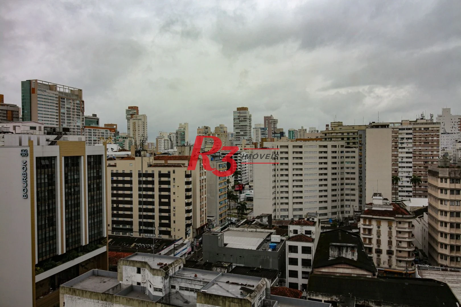 Apartamento com 2 dormitórios à venda, 80 m² por R$ 750.000,00 - Gonzaga - Santos/SP