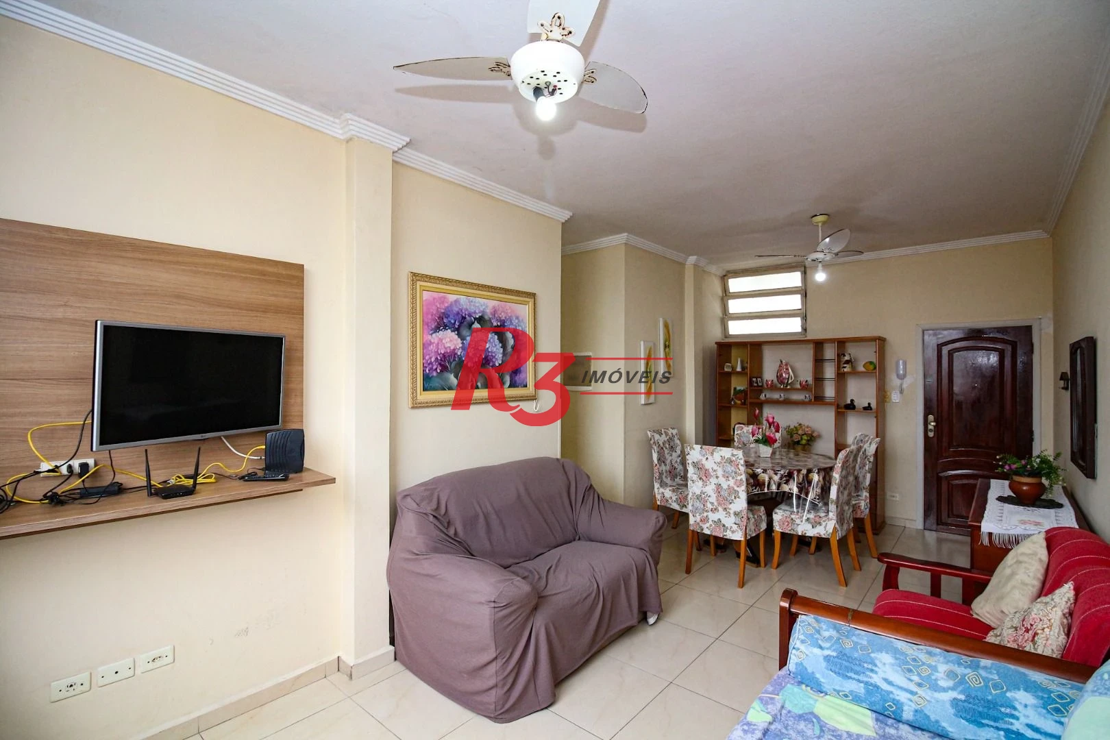Apartamento com 2 dormitórios à venda, 80 m² por R$ 750.000,00 - Gonzaga - Santos/SP