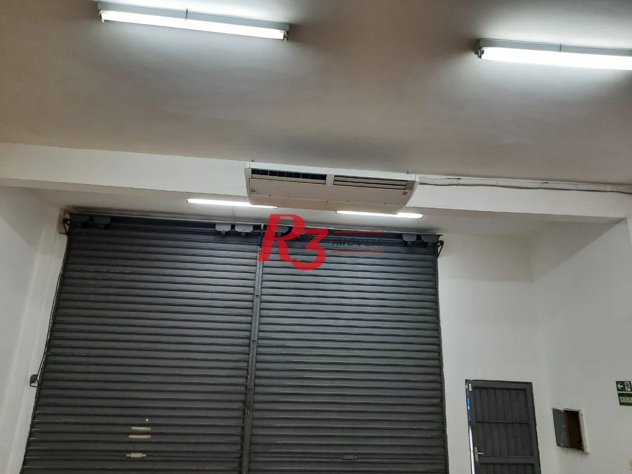 Excelente loja comercial com 300m2 de área útil