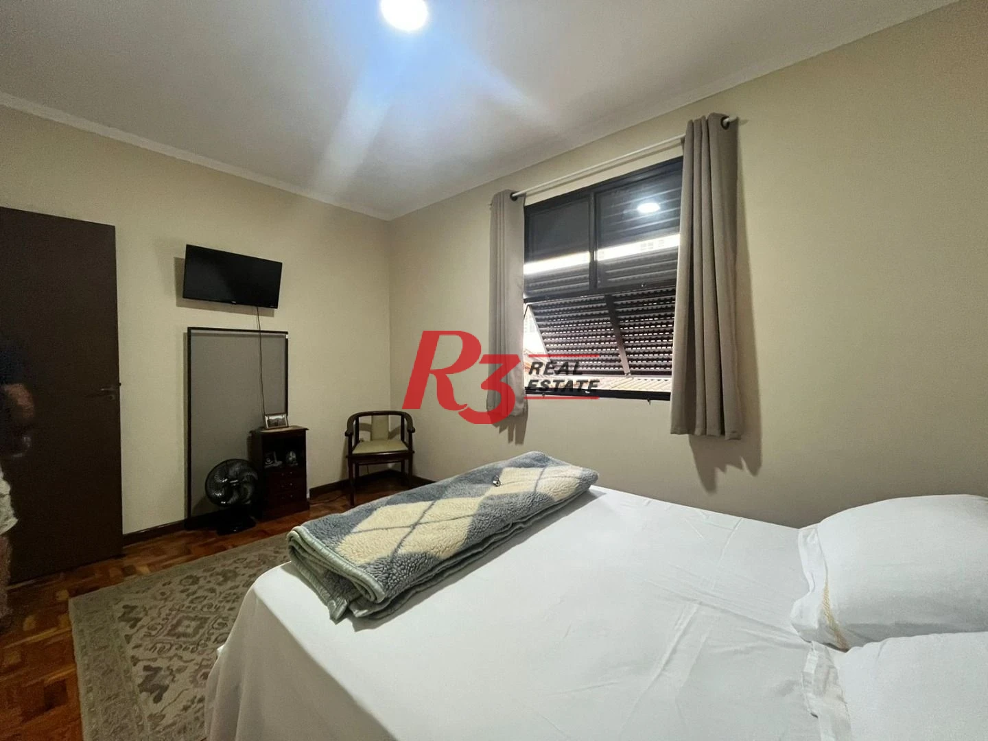 Apartamento com 3 dormitórios à venda, 96 m² por R$ 670.000,00 - Ponta da Praia - Santos/SP