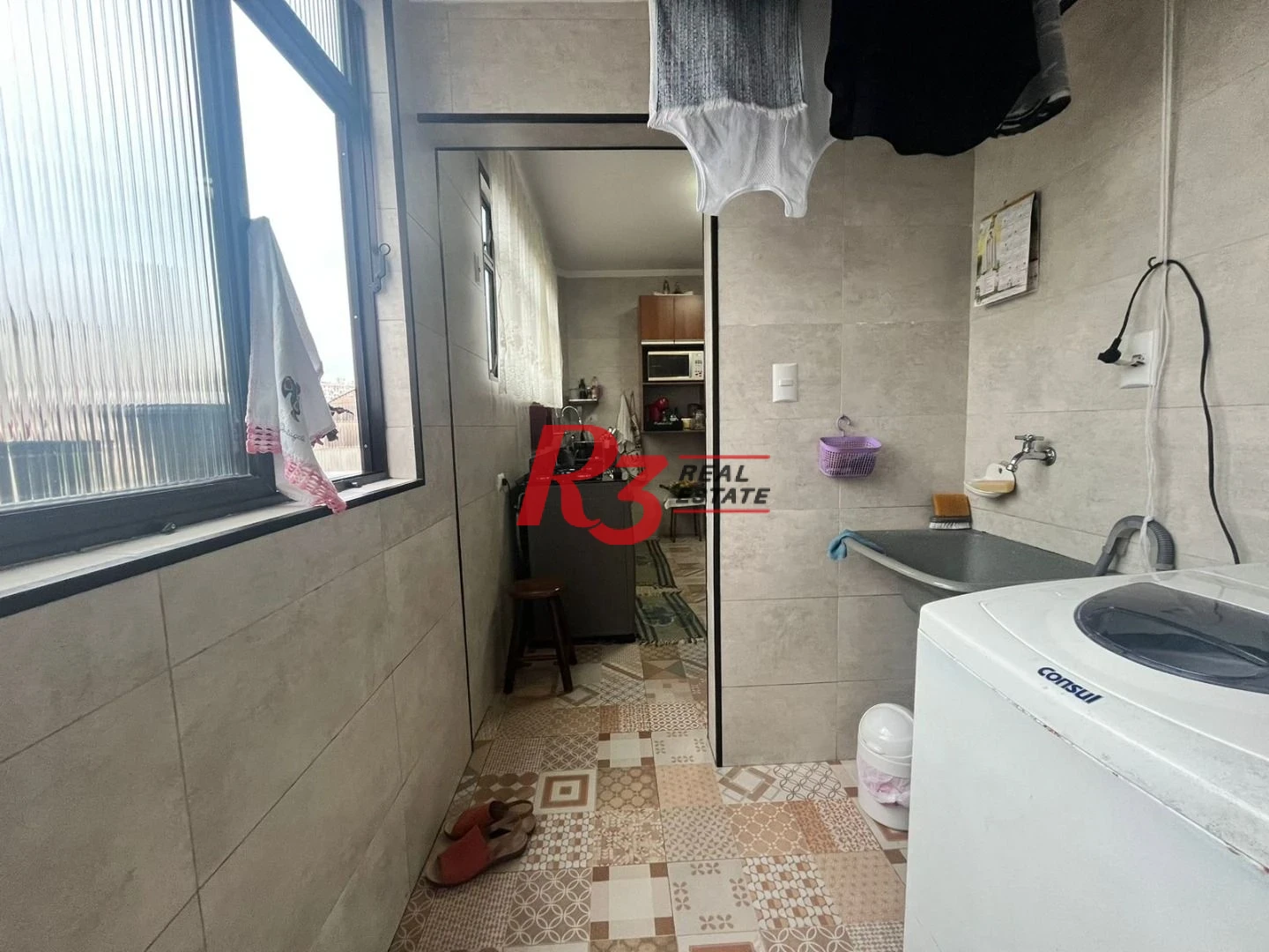 Apartamento com 3 dormitórios à venda, 96 m² por R$ 670.000,00 - Ponta da Praia - Santos/SP