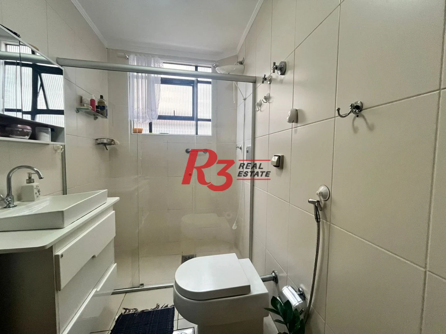 Apartamento com 3 dormitórios à venda, 96 m² por R$ 670.000,00 - Ponta da Praia - Santos/SP
