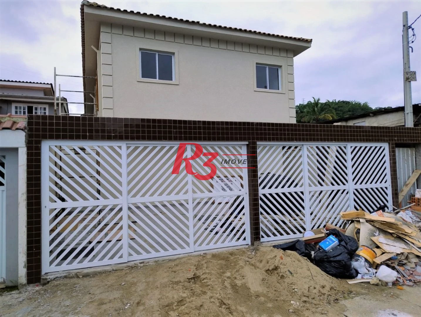 Village com 2 dormitórios à venda, 74,12m2 - Parque da Montanha - Santos/SP