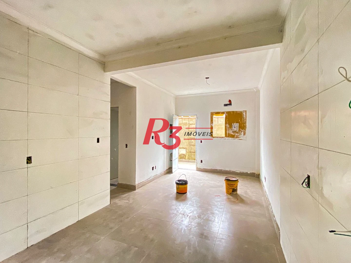 Village com 2 dormitórios à venda, 74,12m2 - Parque da Montanha - Santos/SP
