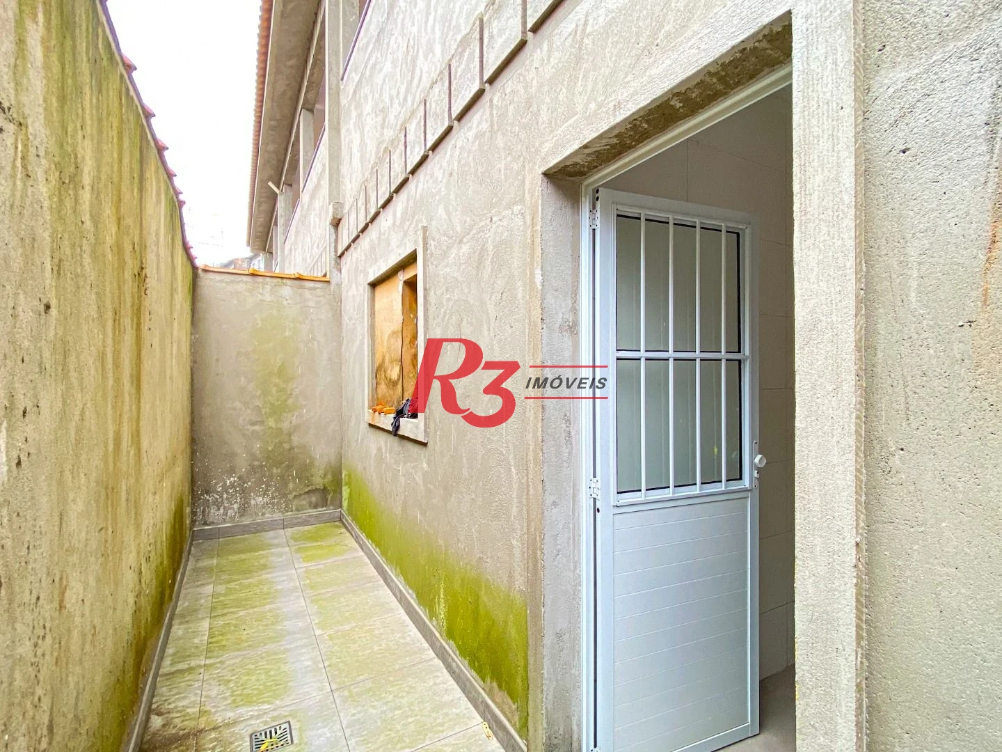 Village com 2 dormitórios à venda, 74,12m2 - Parque da Montanha - Santos/SP