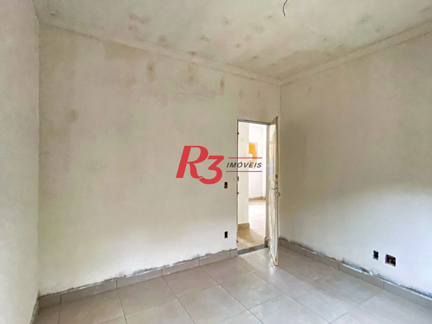 Village com 2 dormitórios à venda, 74,12m2 - Parque da Montanha - Santos/SP