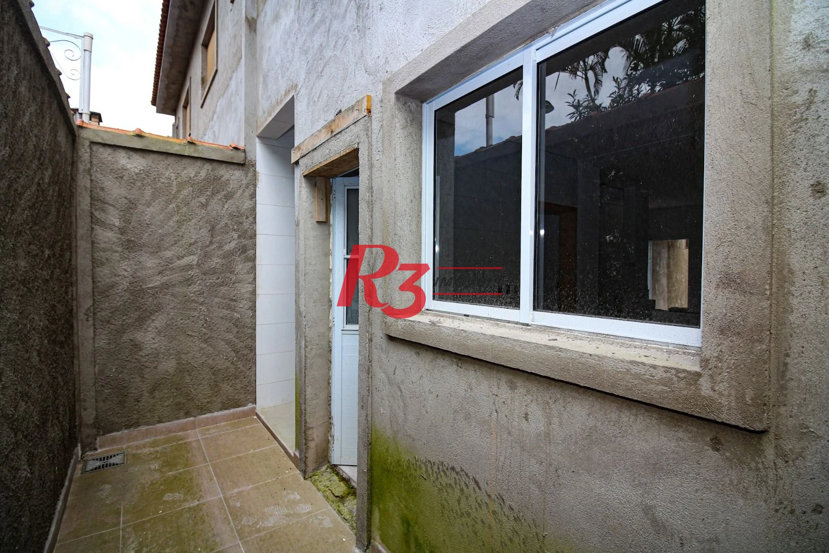 Sobrado à venda, 84 m² por R$ 666.000,00 - Parque da Montanha - Santos/SP