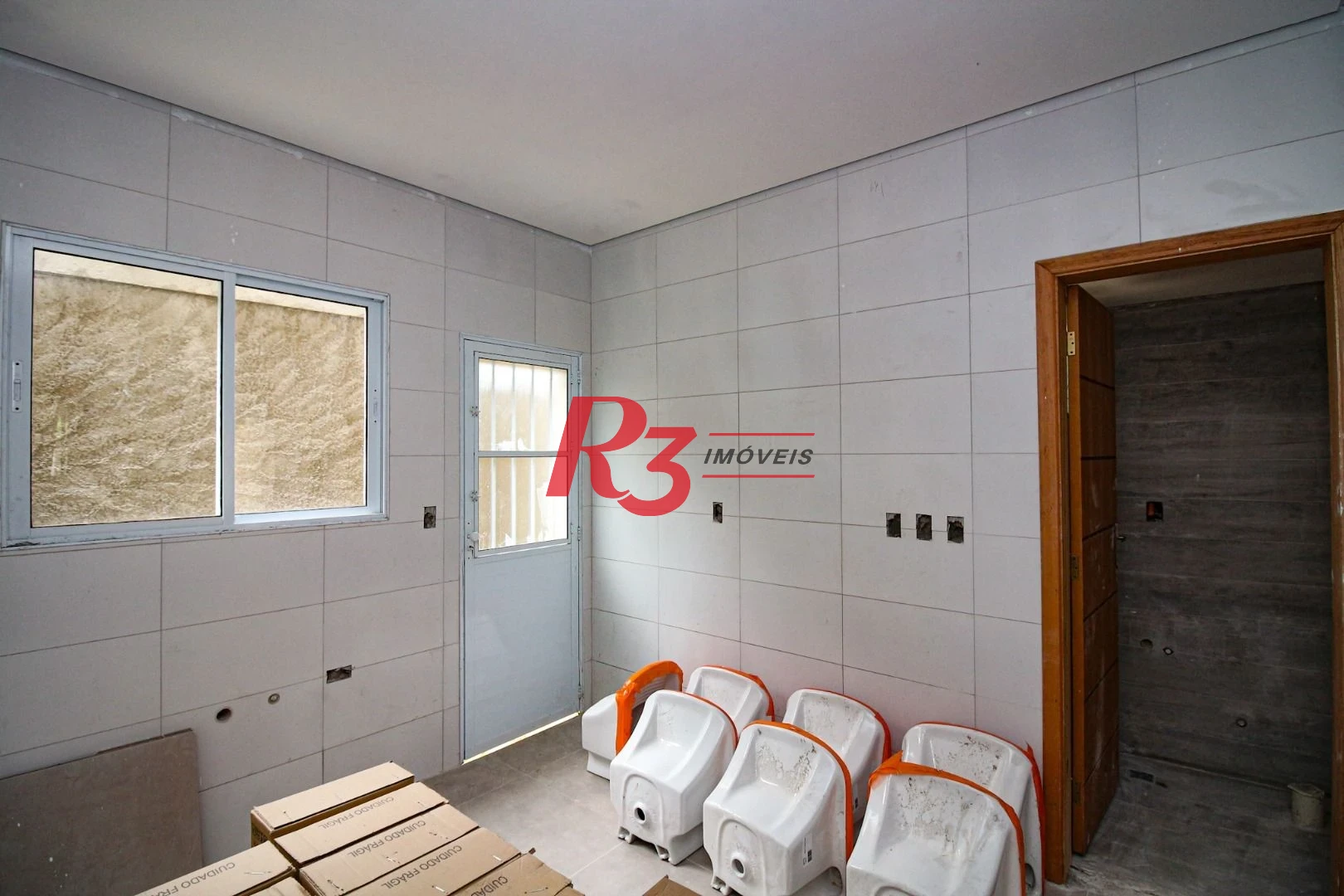 Sobrado à venda, 84 m² por R$ 666.000,00 - Parque da Montanha - Santos/SP