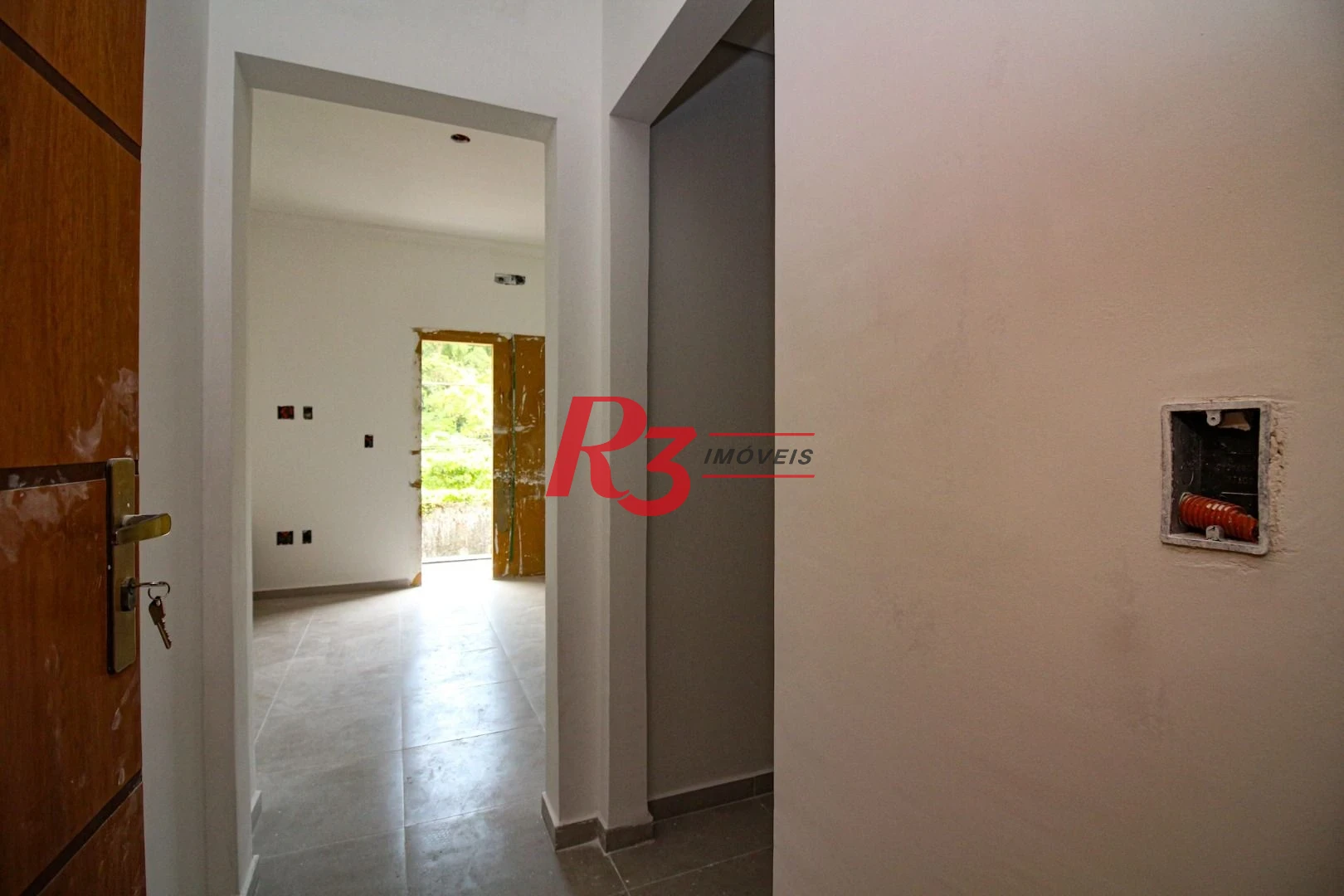Sobrado à venda, 84 m² por R$ 666.000,00 - Parque da Montanha - Santos/SP