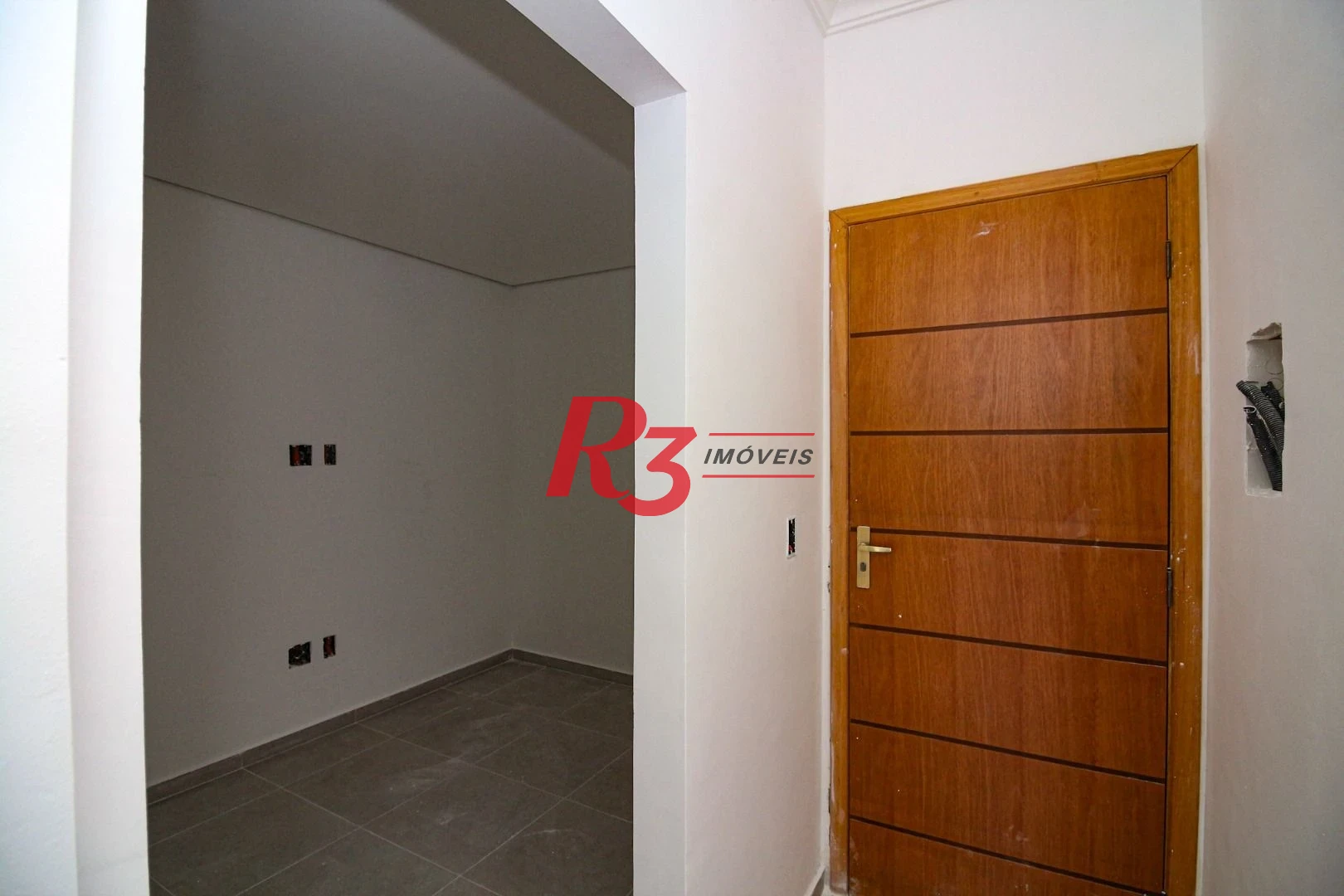 Sobrado à venda, 84 m² por R$ 666.000,00 - Parque da Montanha - Santos/SP