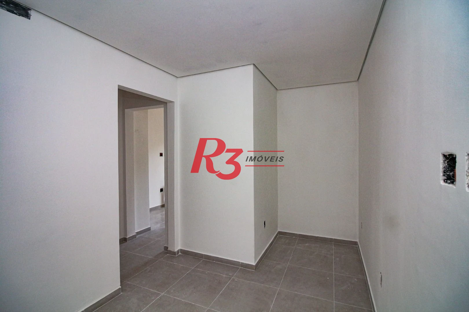 Sobrado à venda, 84 m² por R$ 666.000,00 - Parque da Montanha - Santos/SP