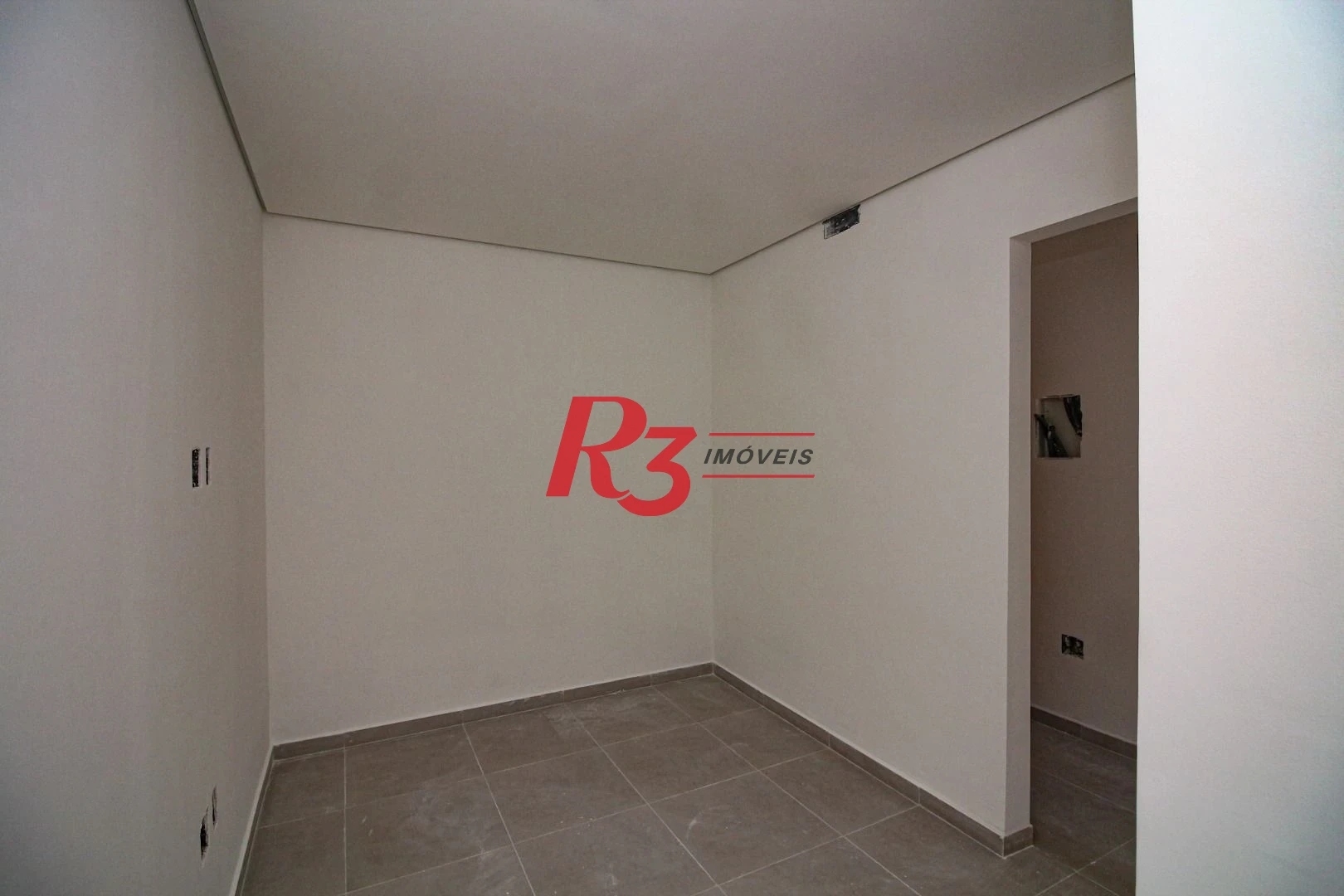 Sobrado à venda, 84 m² por R$ 666.000,00 - Parque da Montanha - Santos/SP