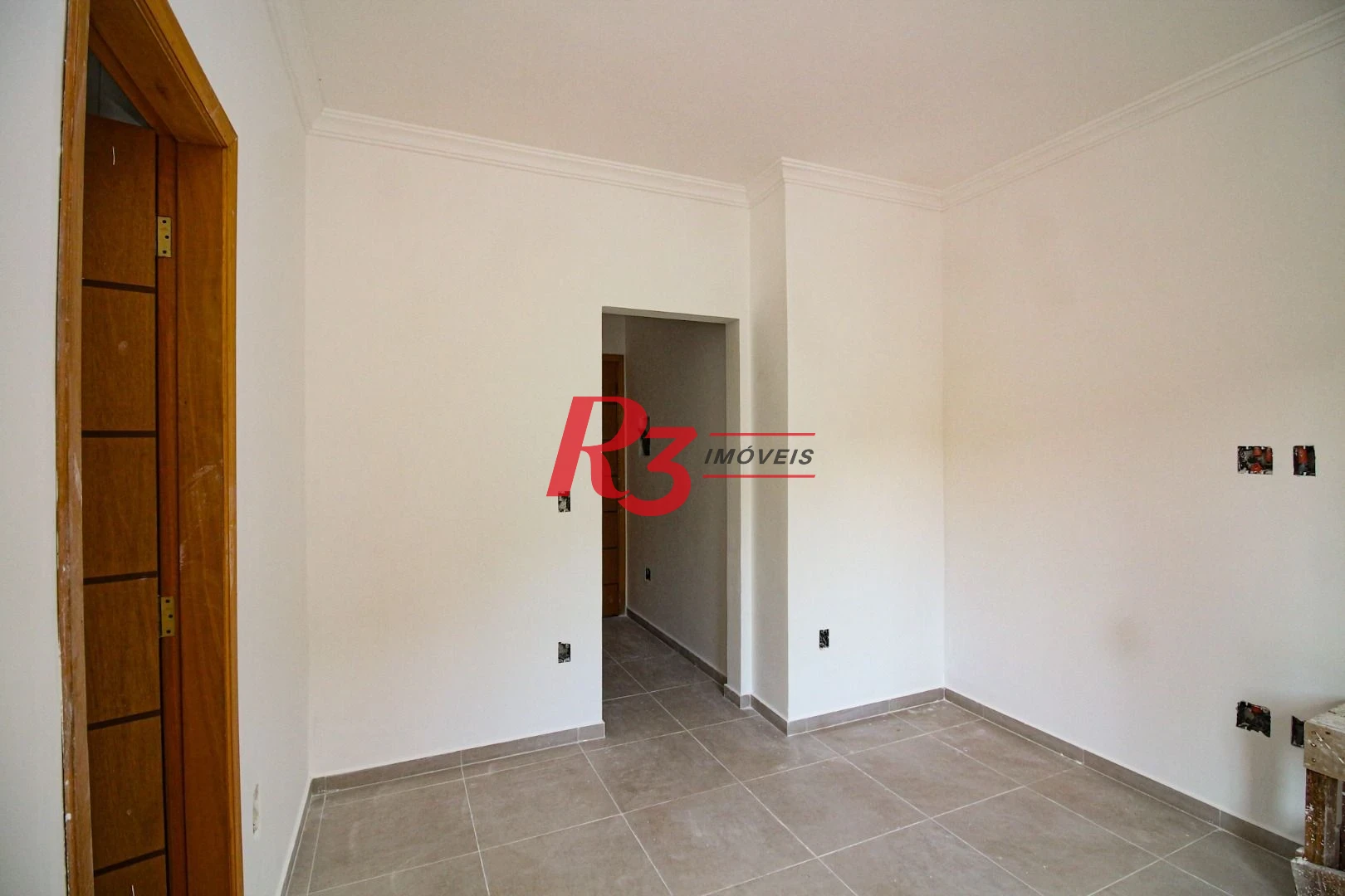 Sobrado à venda, 84 m² por R$ 666.000,00 - Parque da Montanha - Santos/SP
