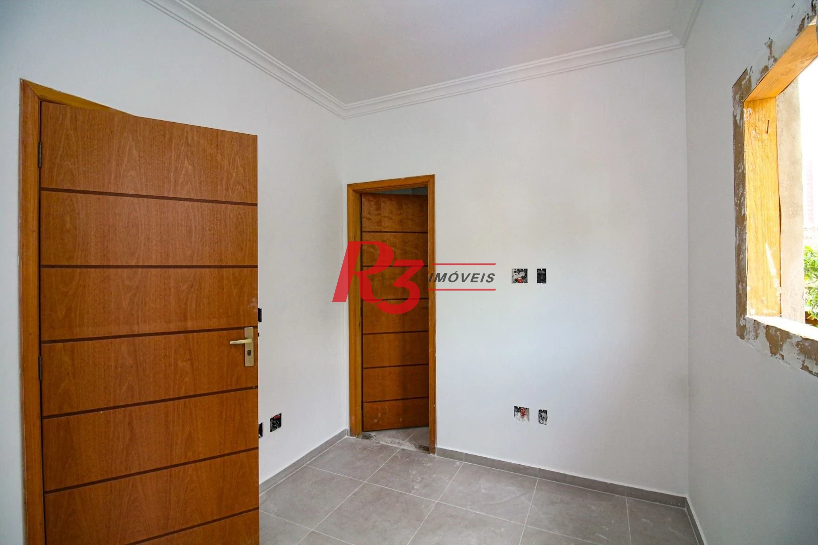 Sobrado à venda, 84 m² por R$ 666.000,00 - Parque da Montanha - Santos/SP