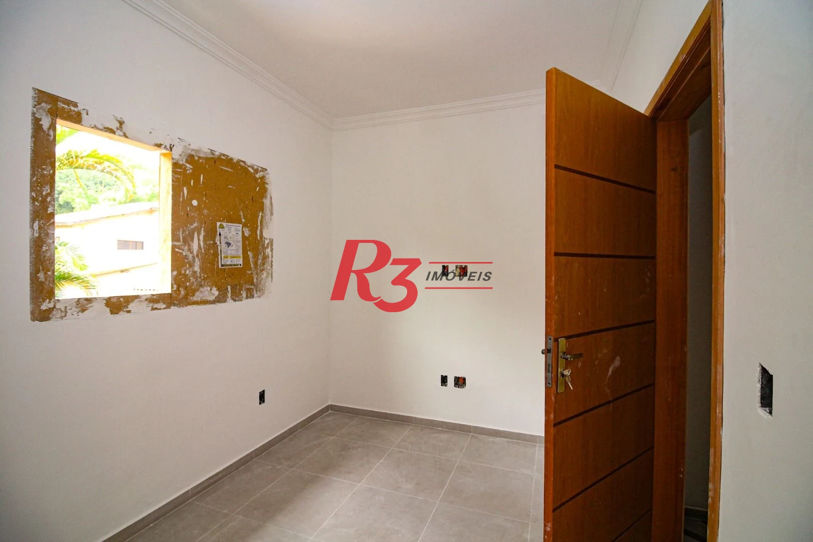 Sobrado à venda, 84 m² por R$ 666.000,00 - Parque da Montanha - Santos/SP