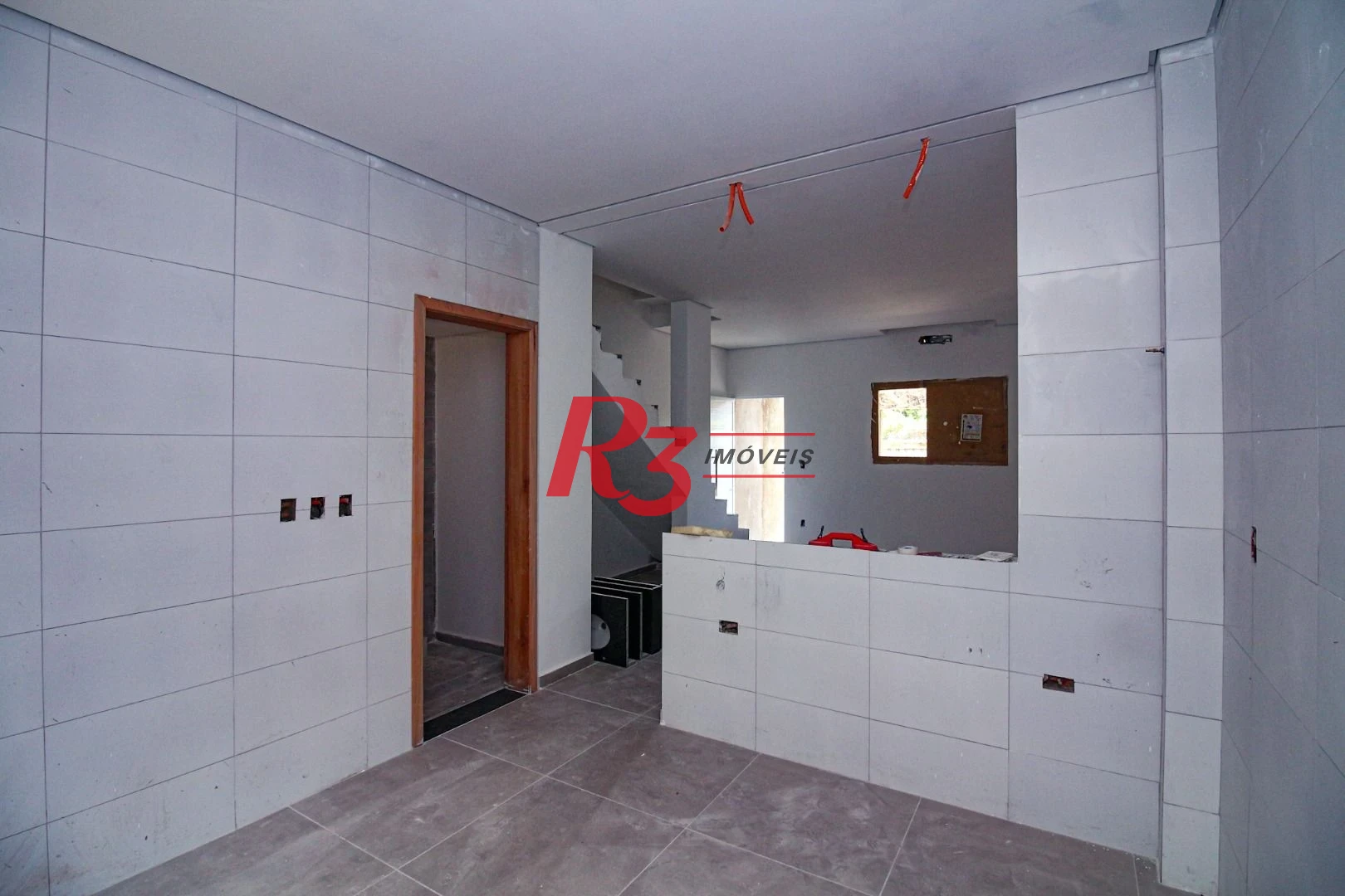 Sobrado à venda, 85 m² por R$ 680.000,00 - Parque da Montanha - Santos/SP