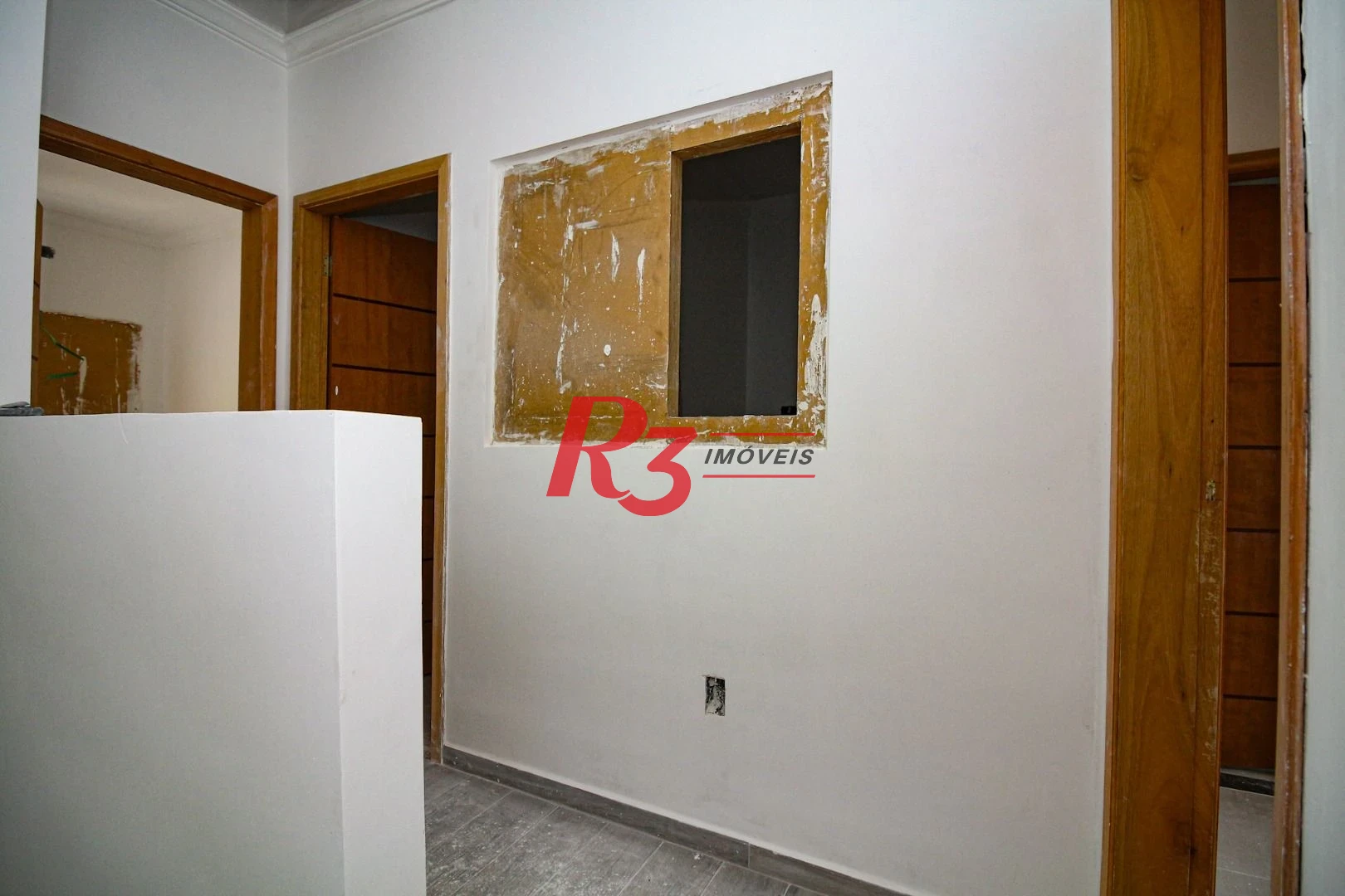 Sobrado à venda, 85 m² por R$ 680.000,00 - Parque da Montanha - Santos/SP