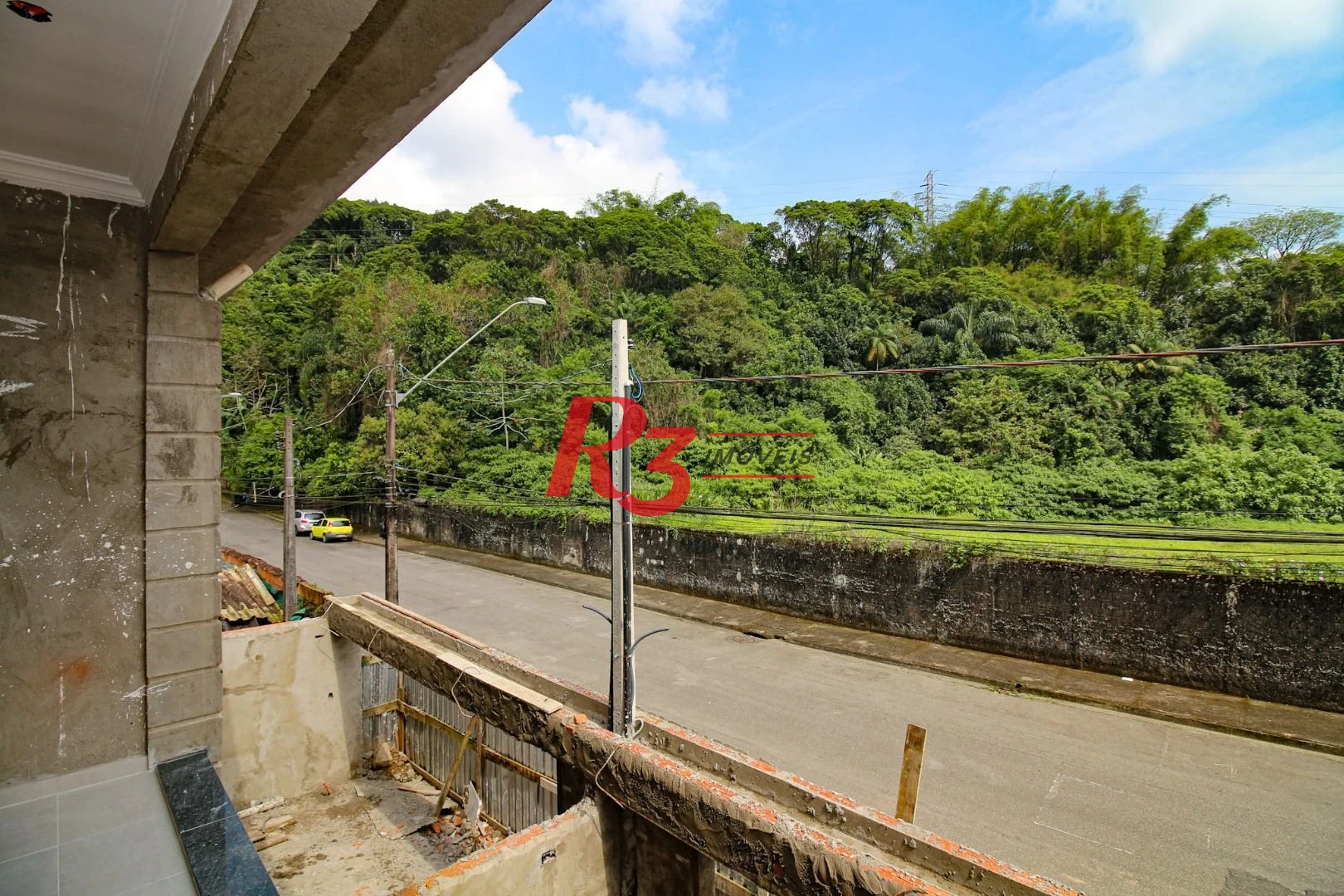 Sobrado à venda, 85 m² por R$ 680.000,00 - Parque da Montanha - Santos/SP