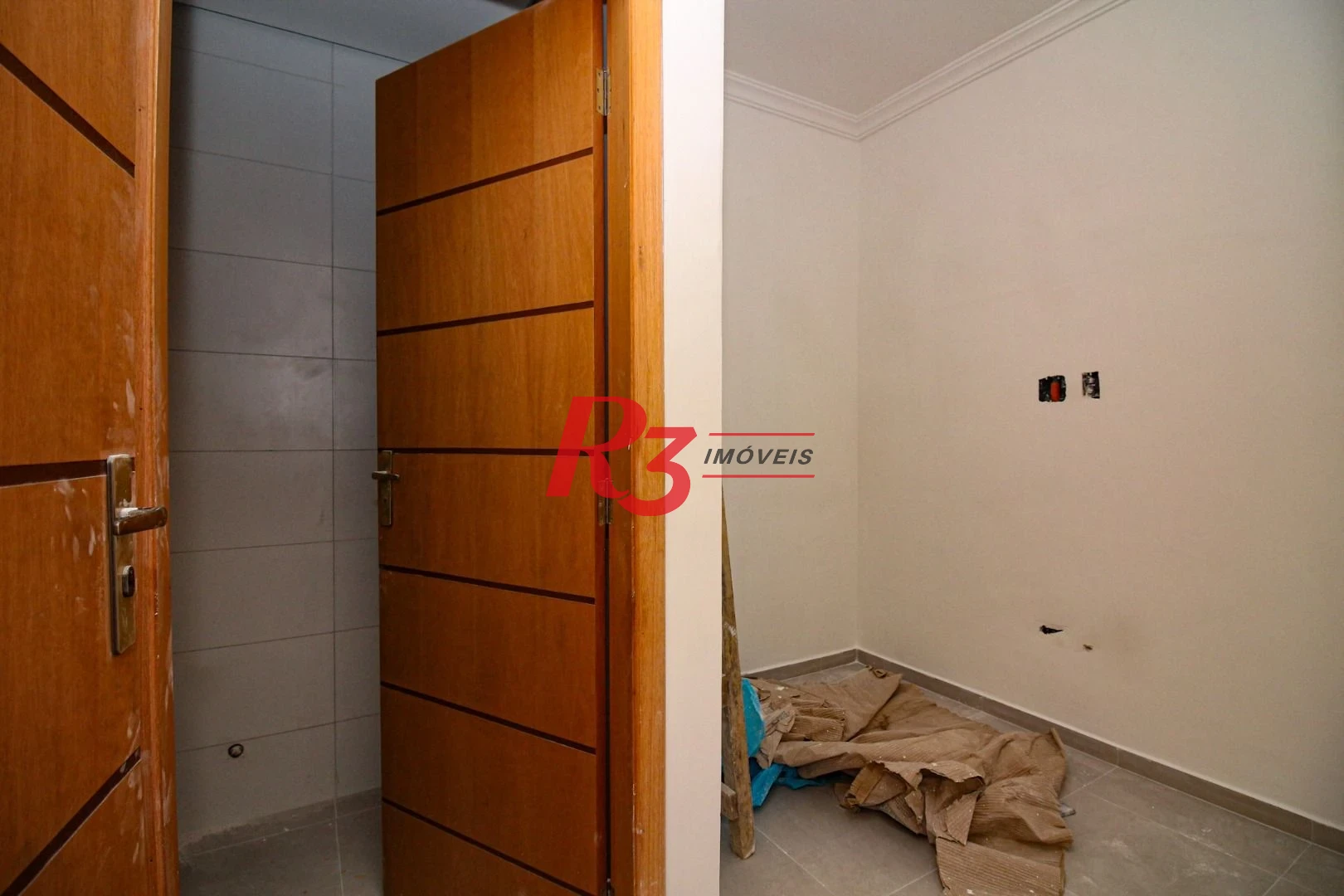 Sobrado à venda, 85 m² por R$ 680.000,00 - Parque da Montanha - Santos/SP