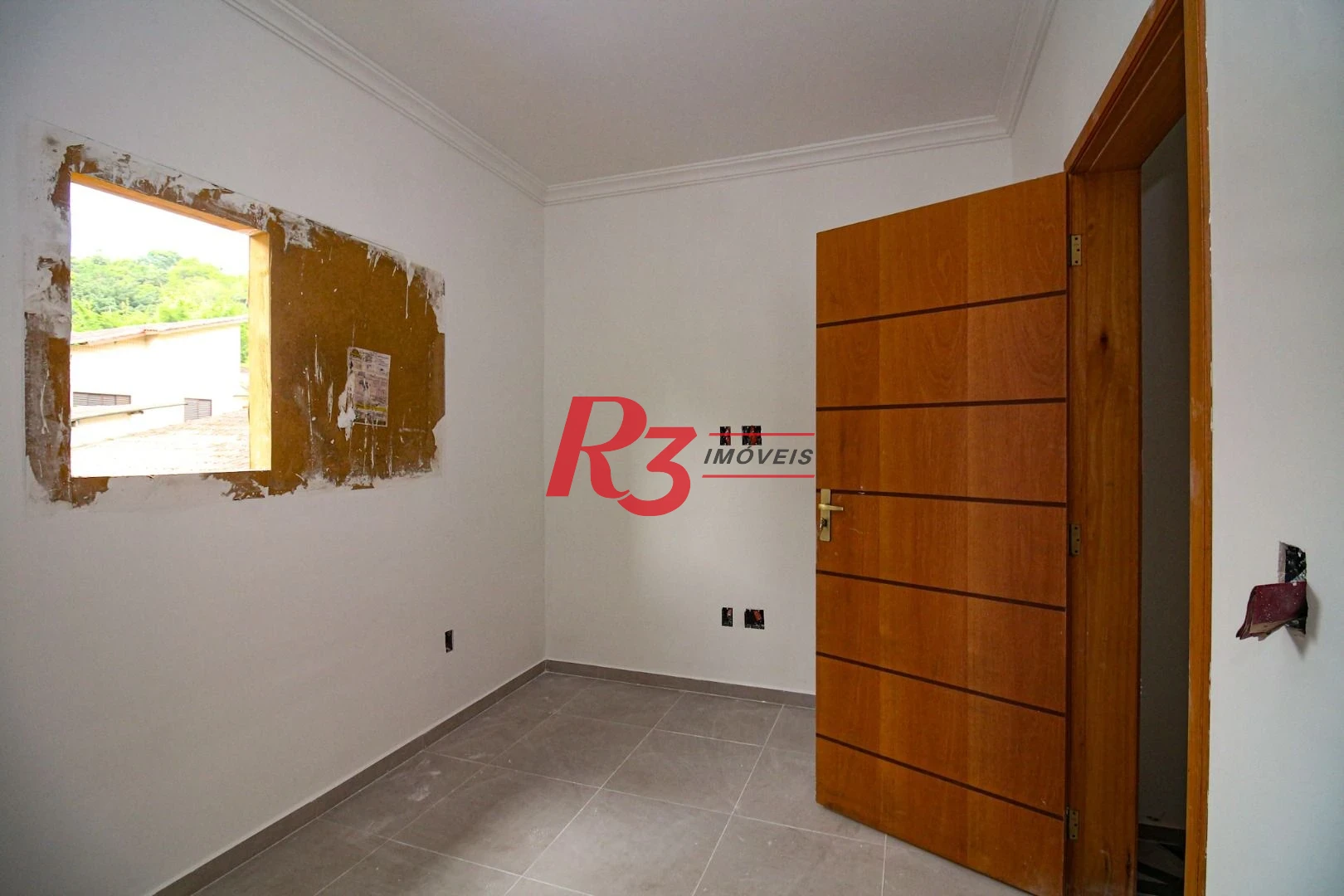 Sobrado à venda, 85 m² por R$ 680.000,00 - Parque da Montanha - Santos/SP