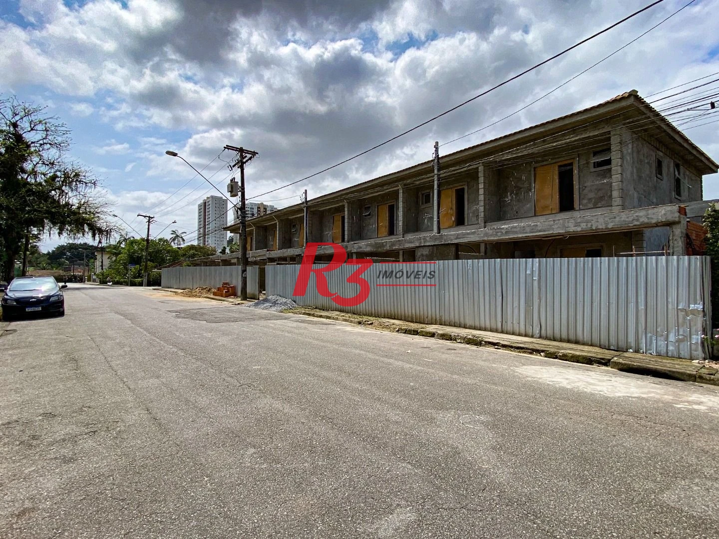 Sobrado à venda, 85 m² por R$ 680.000,00 - Parque da Montanha - Santos/SP