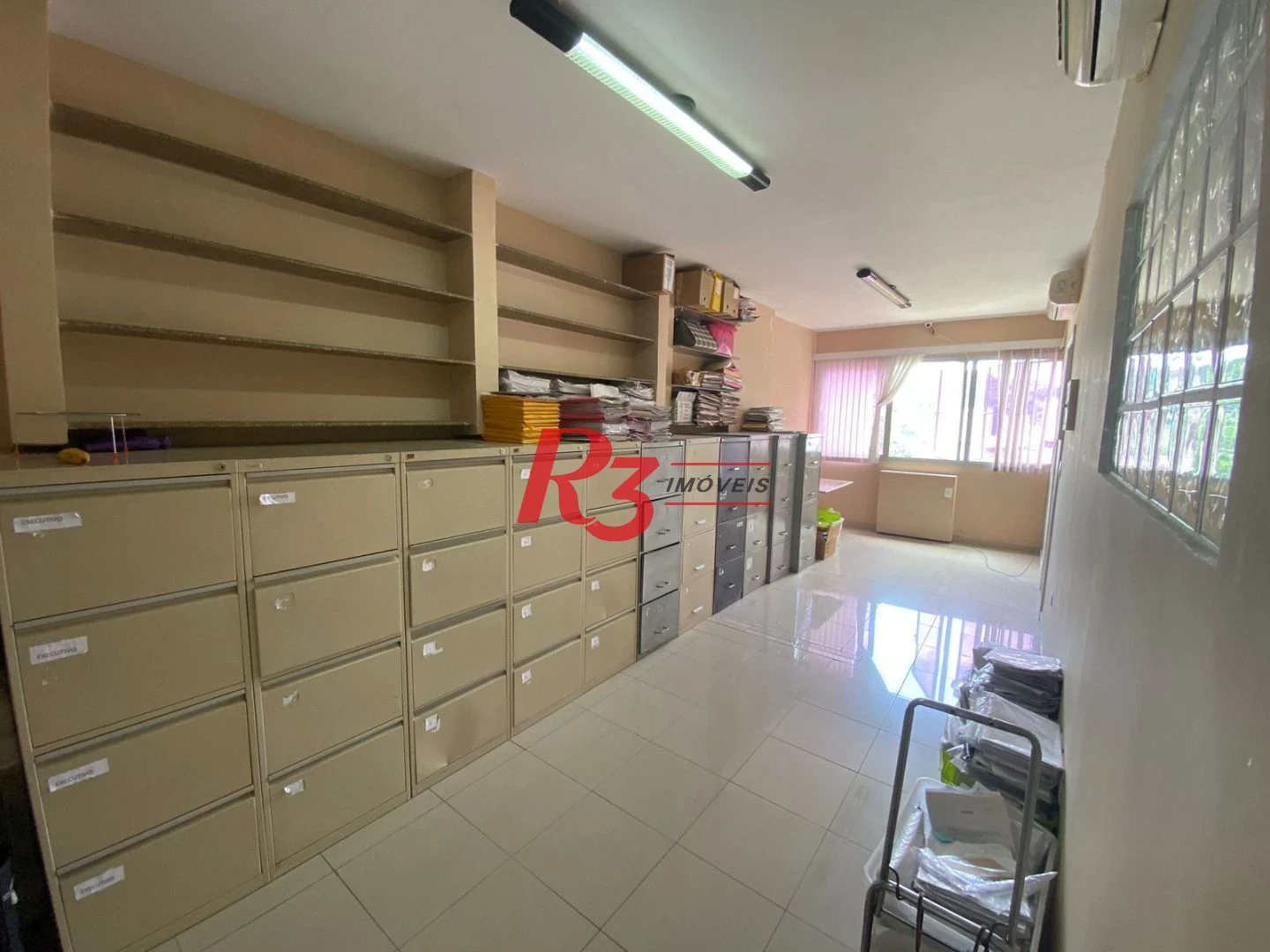 Sala, 75 m² - venda por R$ 315.000,00 ou aluguel por R$ 2.300,02/mês - Centro - Santos/SP