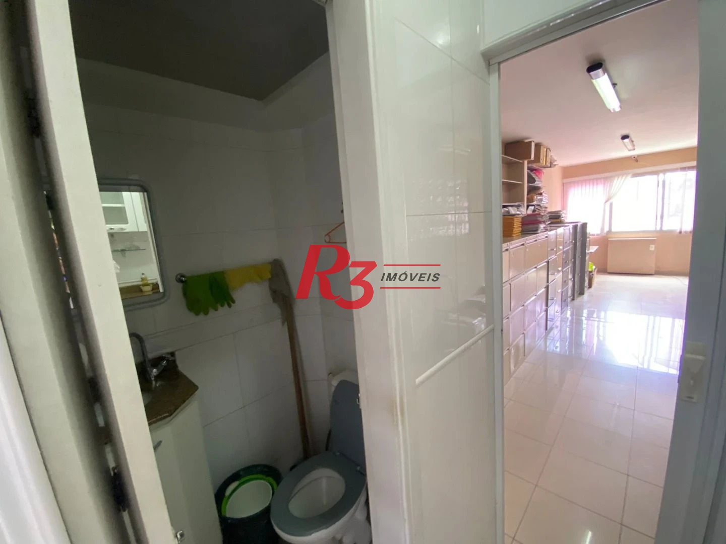 Sala, 75 m² - venda por R$ 315.000,00 ou aluguel por R$ 2.300,02/mês - Centro - Santos/SP