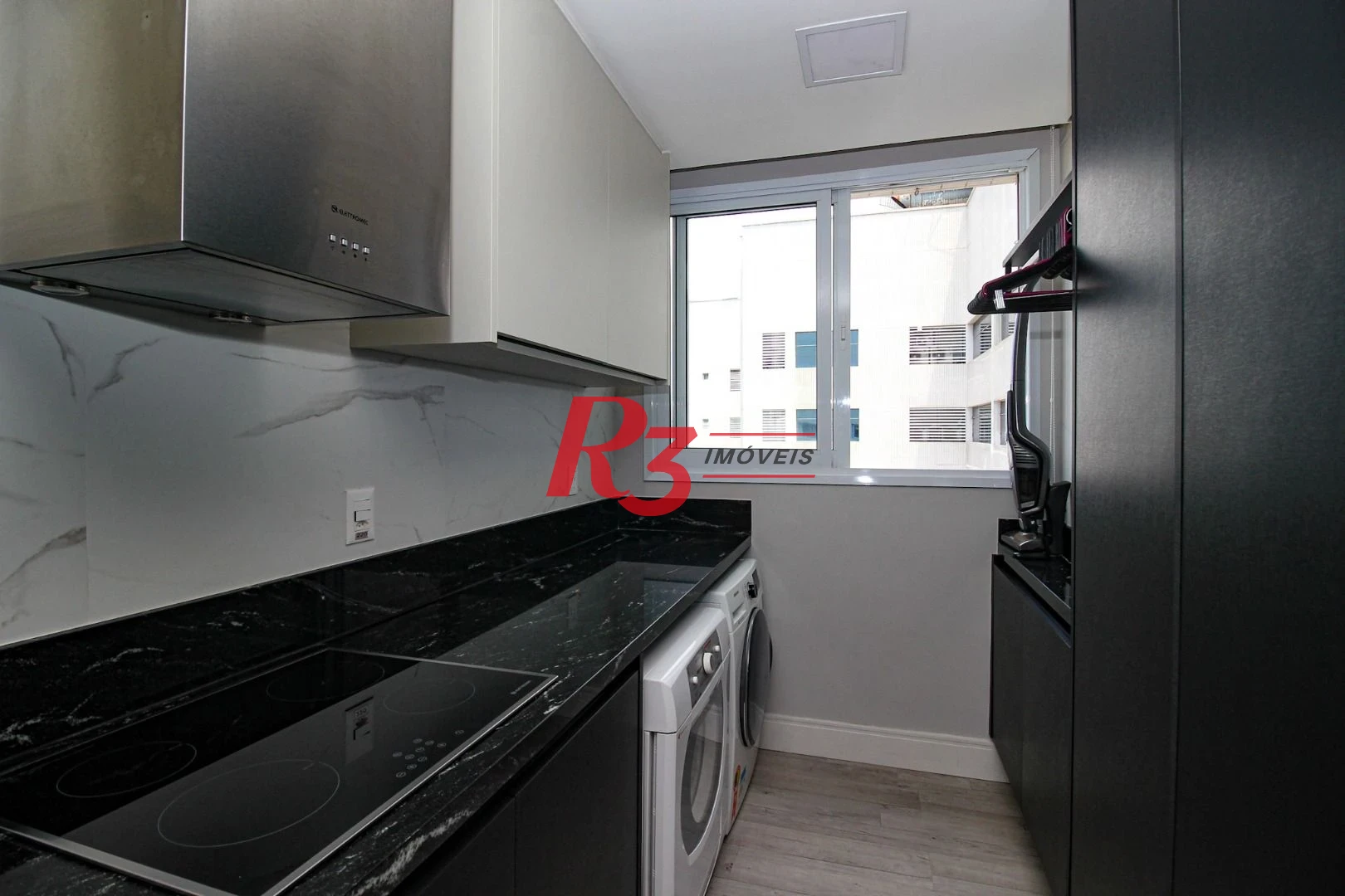 Apartamento à venda, 91 m² por R$ 2.650.000,00 - Aparecida - Santos/SP