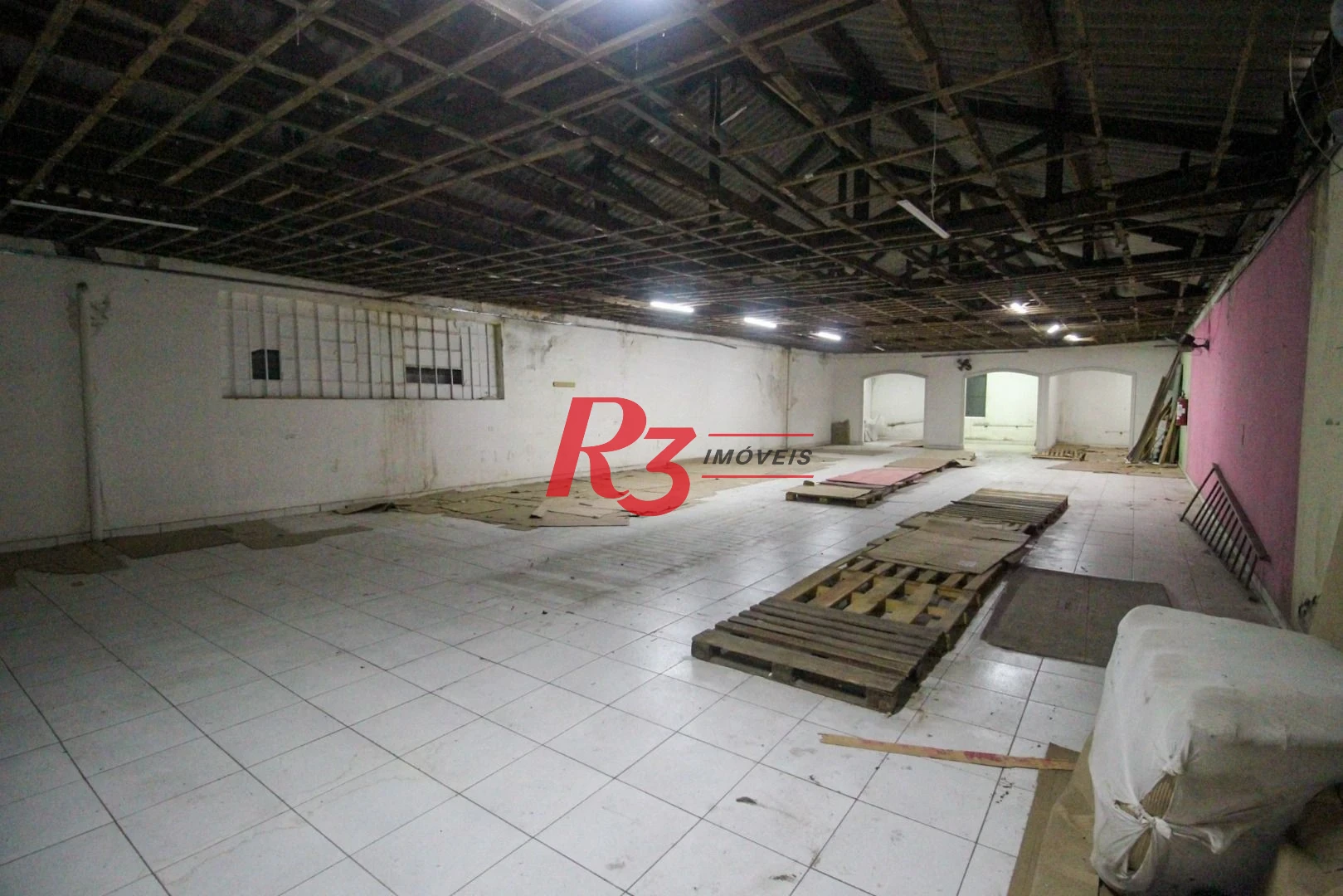Loja para alugar, 720 m² por R$ 16.000,00/mês - Centro - Santos/SP