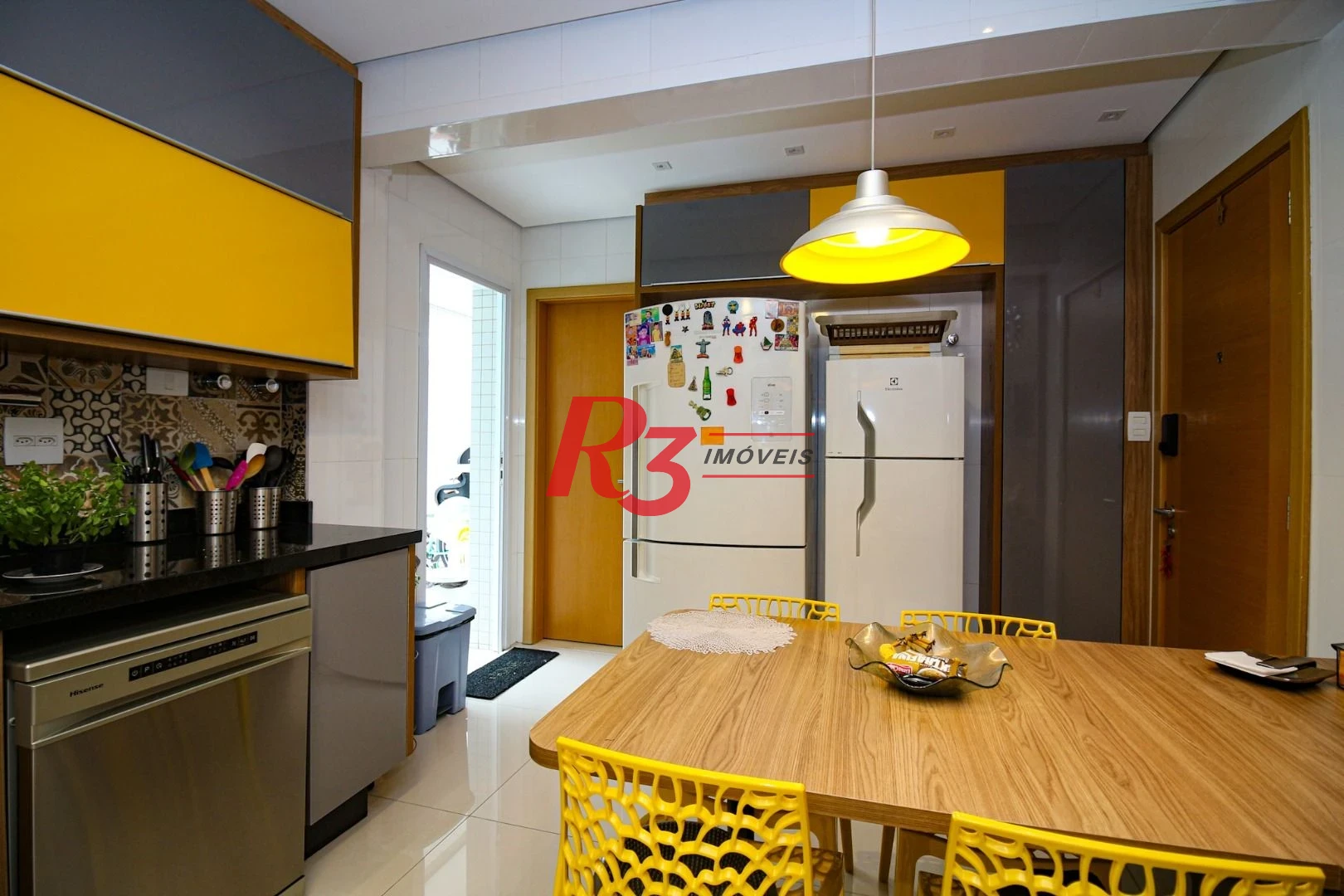 Vendo apartamento Garden com 3 suítes