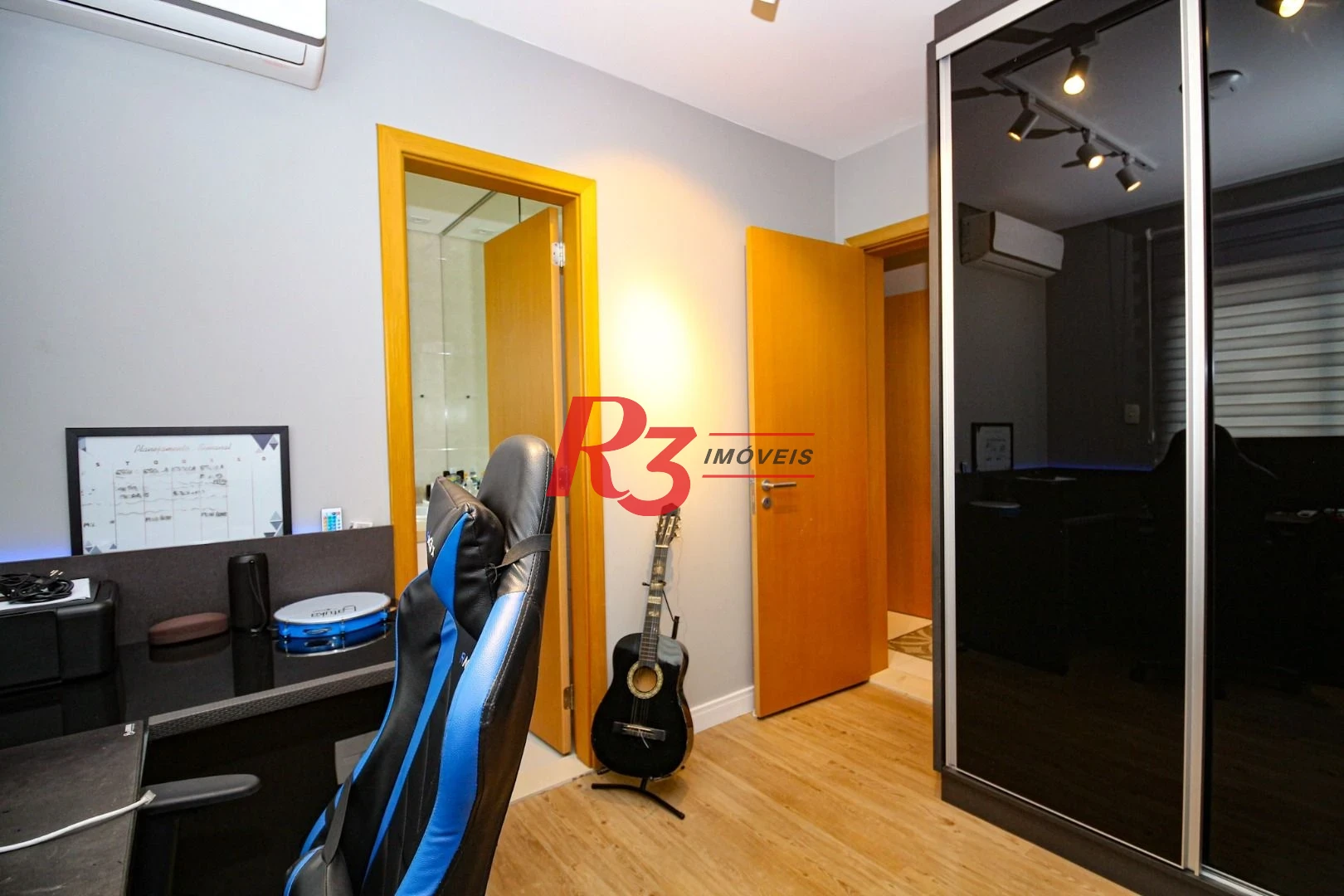 Vendo apartamento Garden com 3 suítes