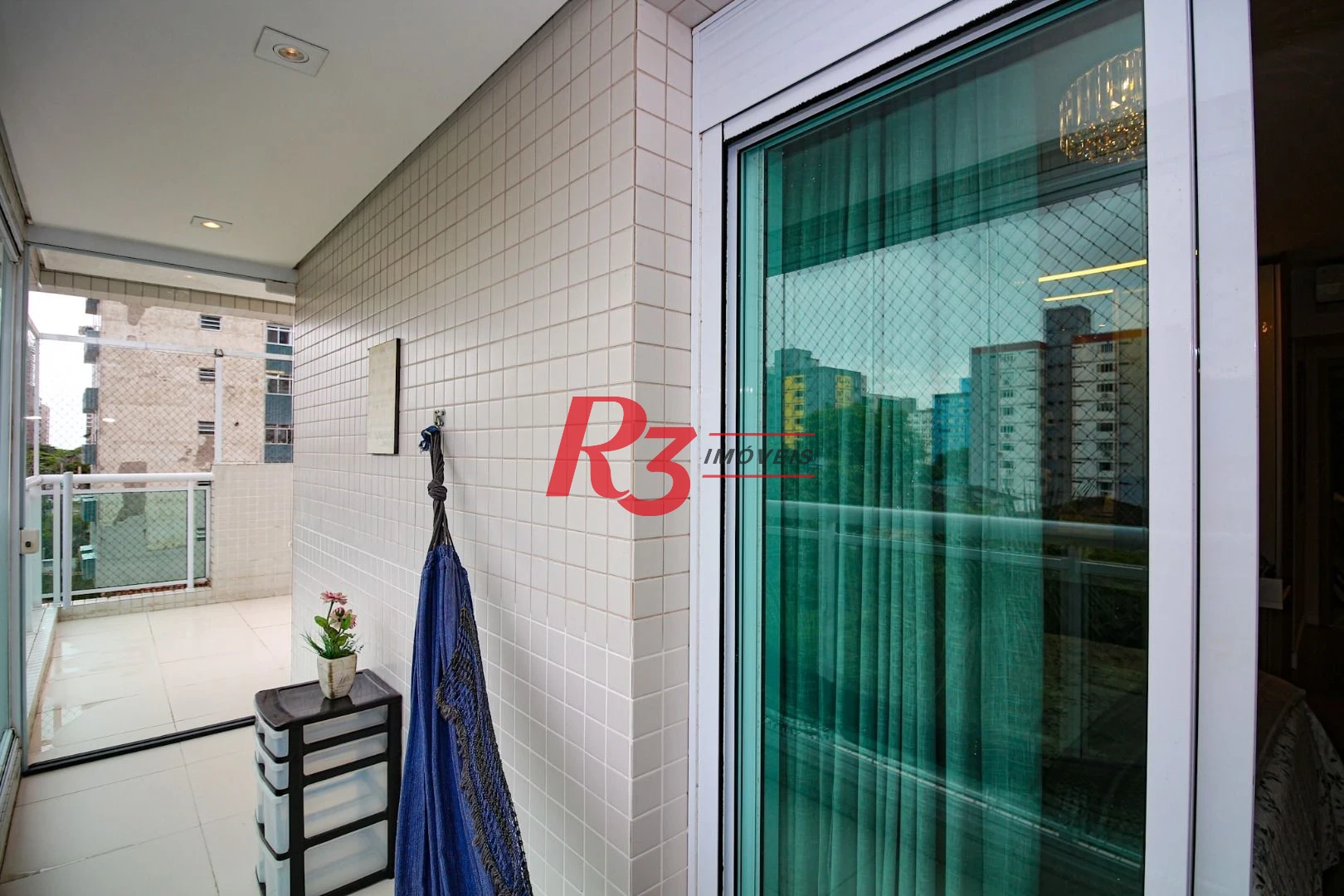 Vendo apartamento Garden com 3 suítes