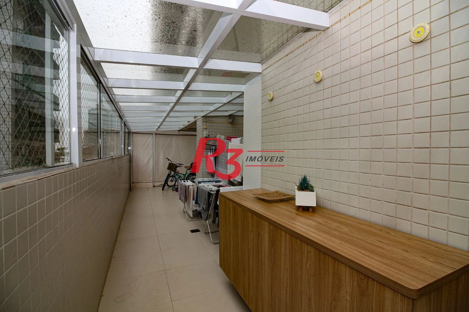 Vendo apartamento Garden com 3 suítes