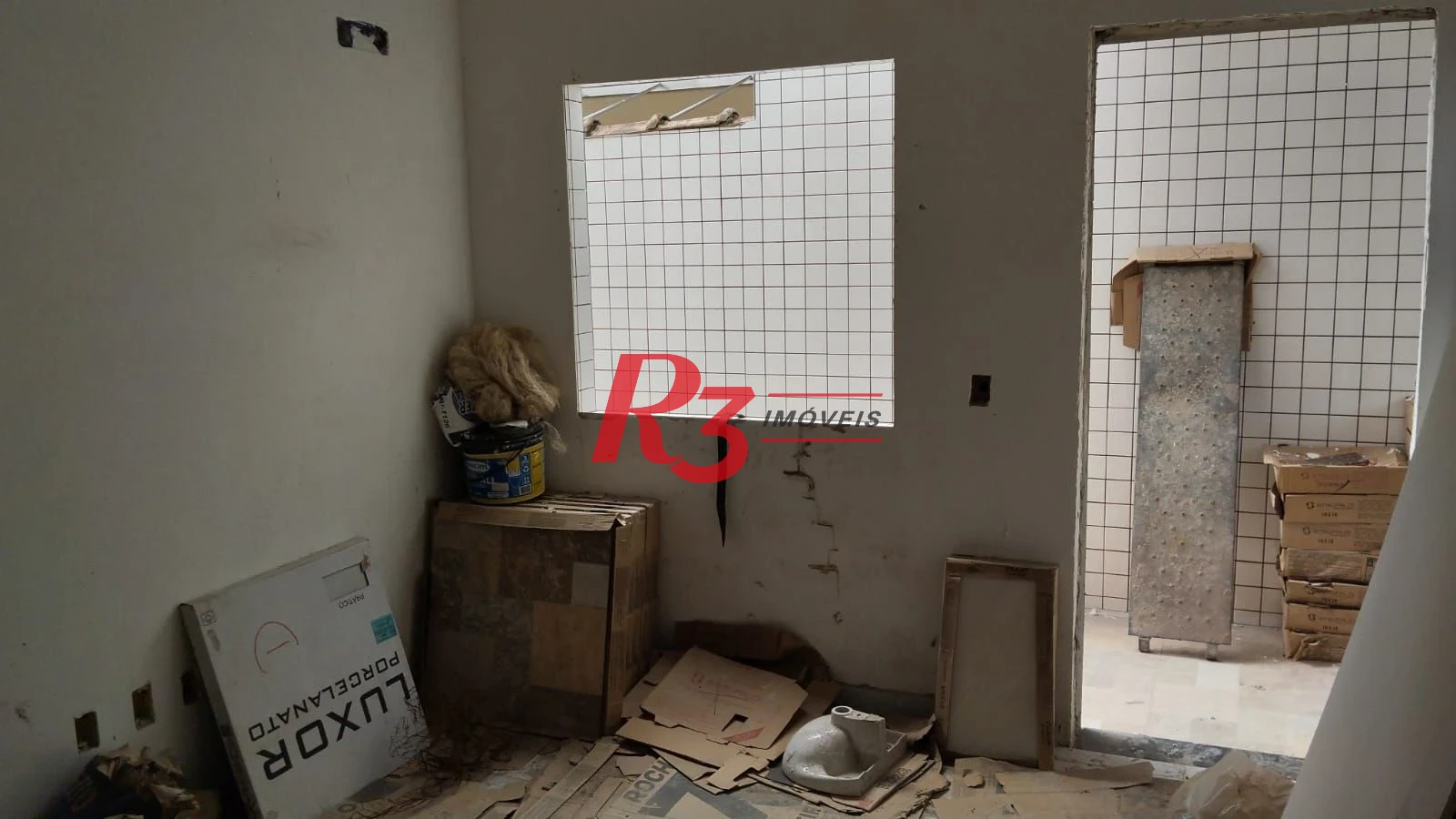 Excelente casa com 2 dormitórios, sendo um suíte