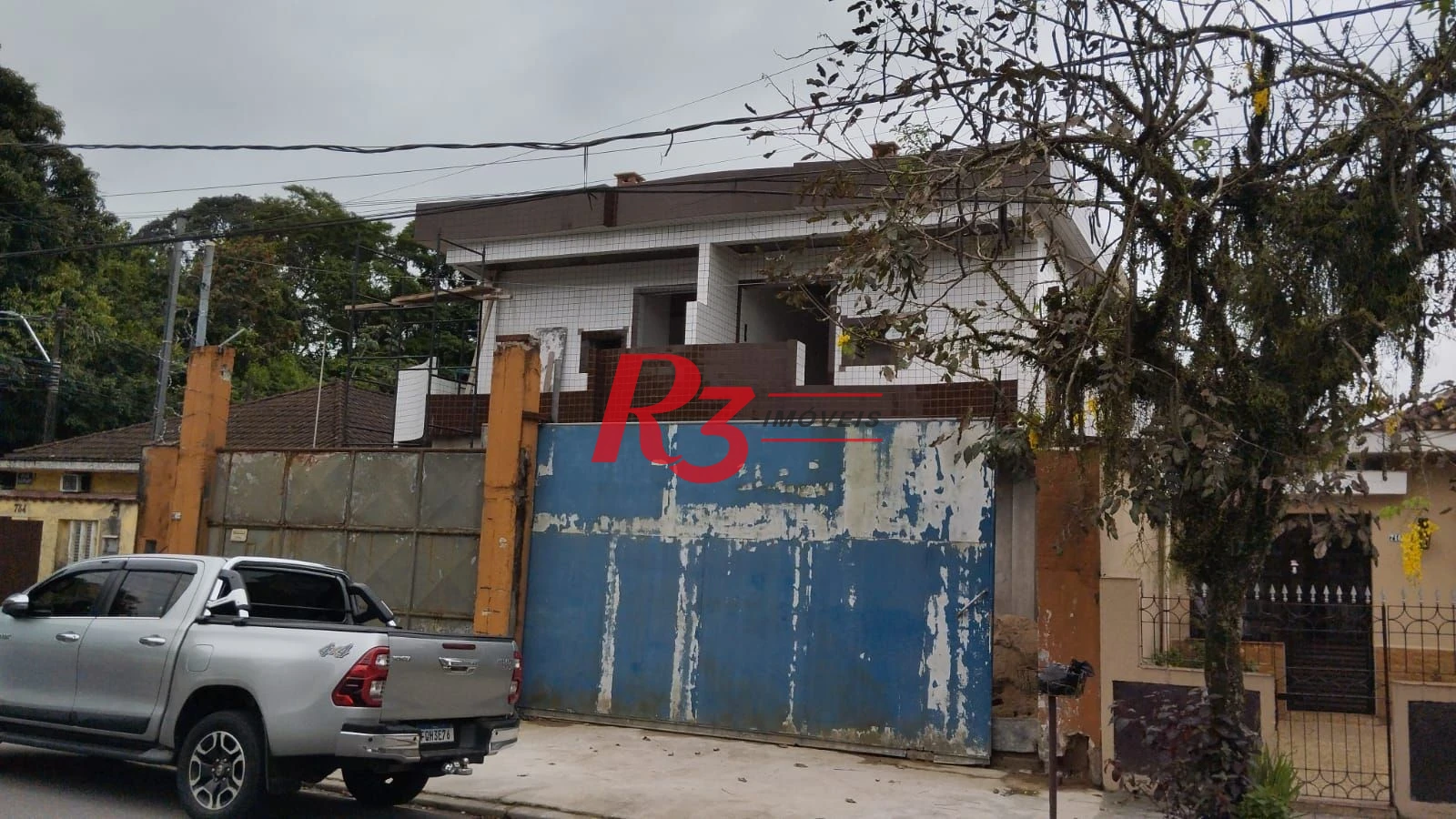 Excelente casa com 2 dormitórios, sendo um suíte