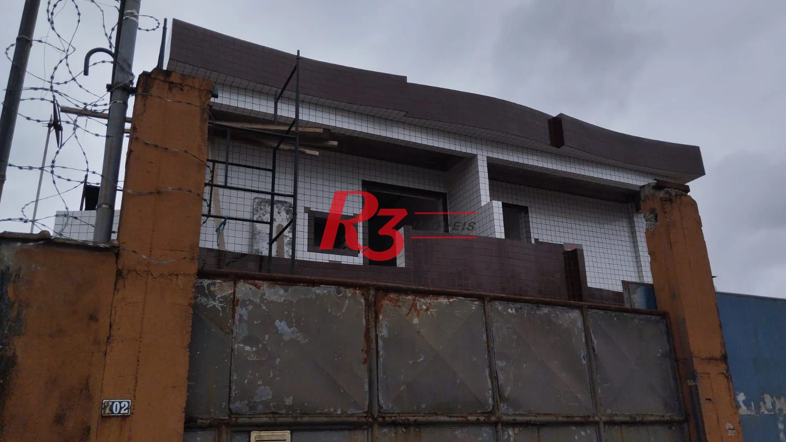 Excelente casa com 2 dormitórios, sendo um suíte