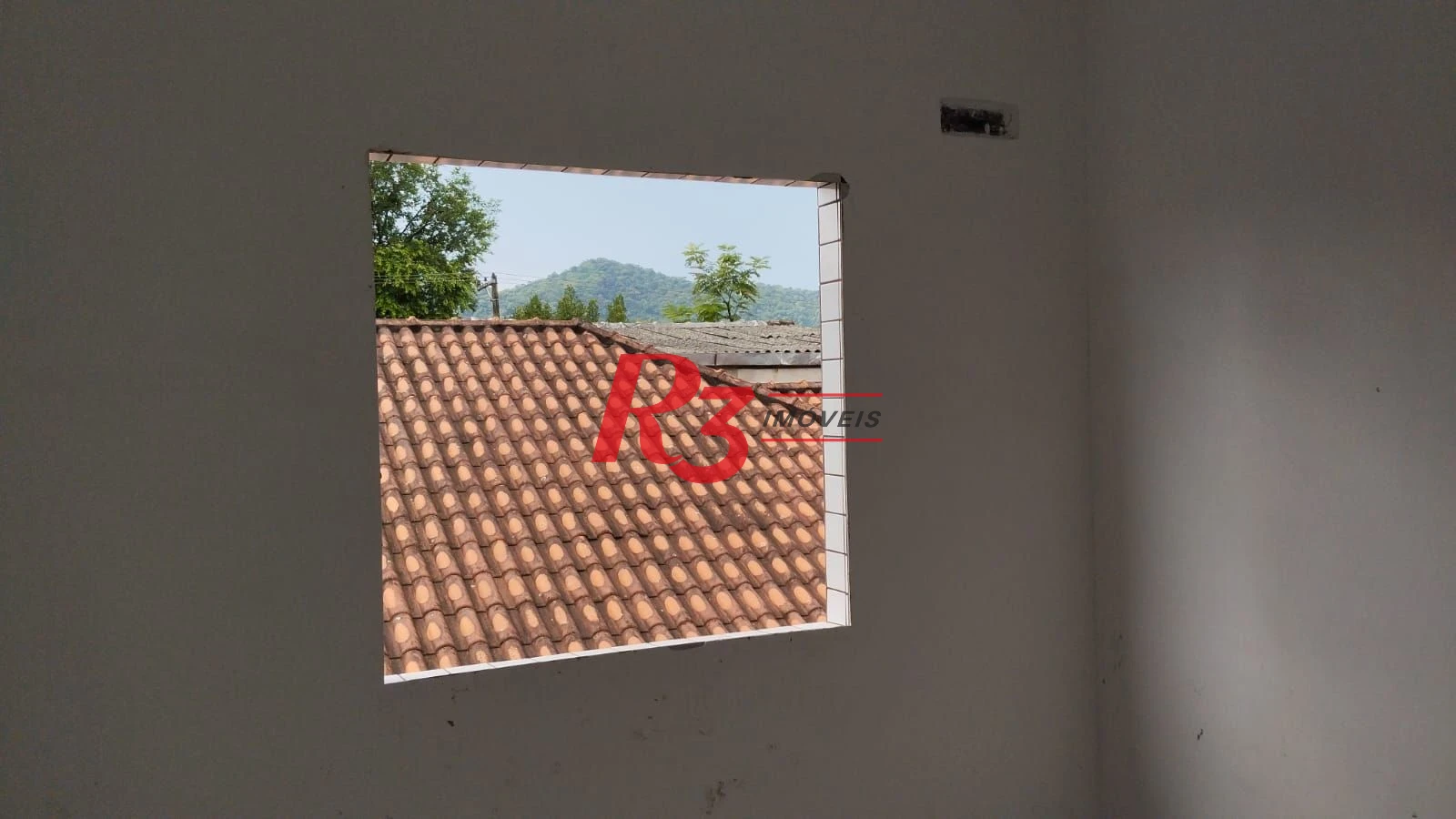 Casa com 2 dormitórios à venda, 74 m² por R$ 450.000,00 - Santa Maria - Santos/SP