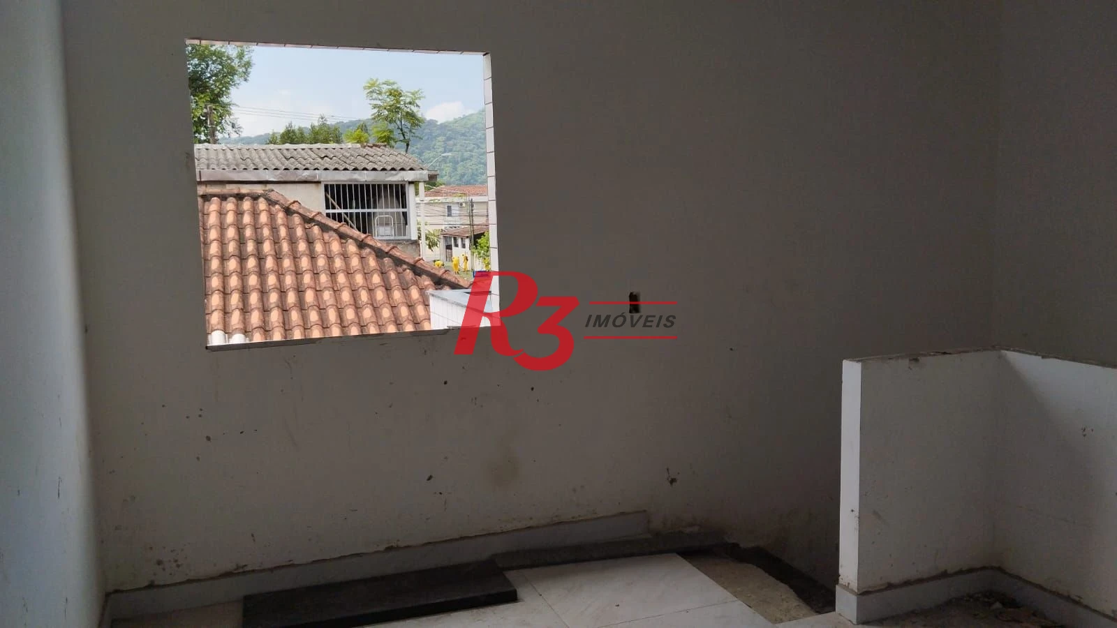 Casa com 2 dormitórios à venda, 74 m² por R$ 450.000,00 - Santa Maria - Santos/SP