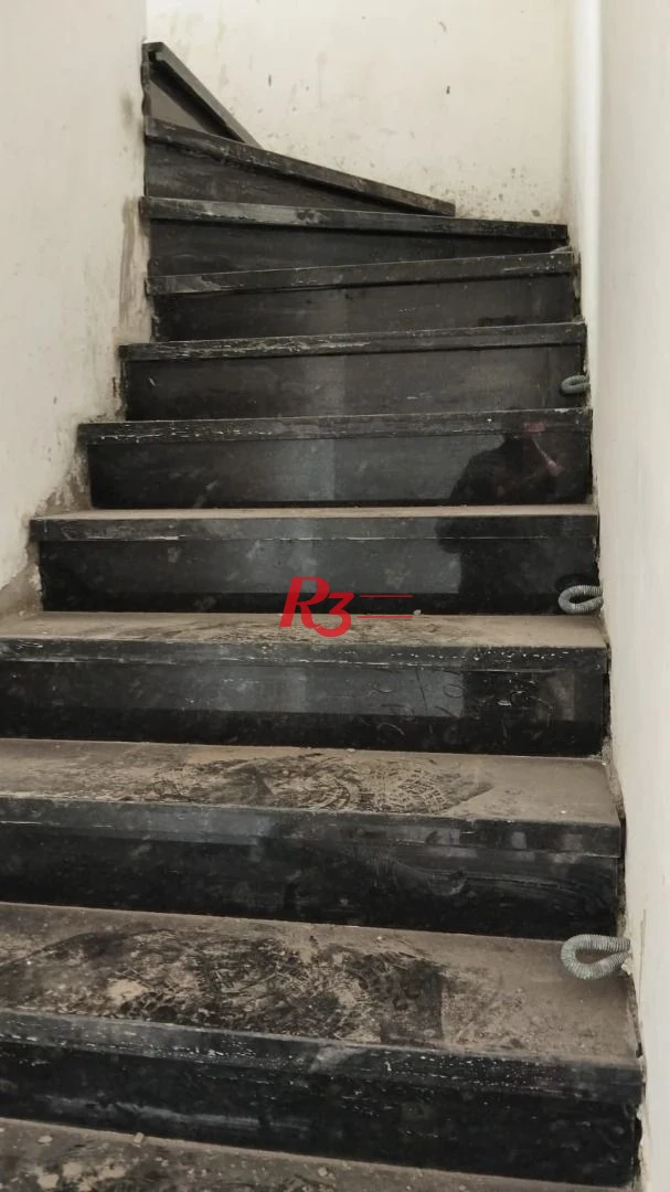 Casa com 2 dormitórios à venda, 74 m² por R$ 450.000,00 - Santa Maria - Santos/SP