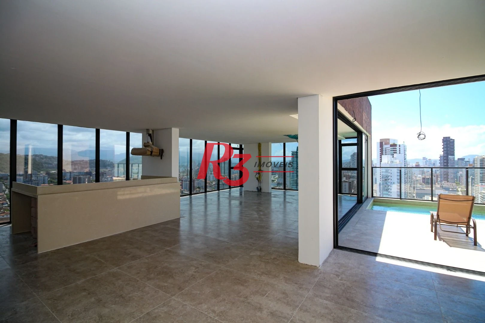 Cobertura com 4 suítes à venda, 320 m² por R$ 5.500.000 - José Menino - Santos/SP