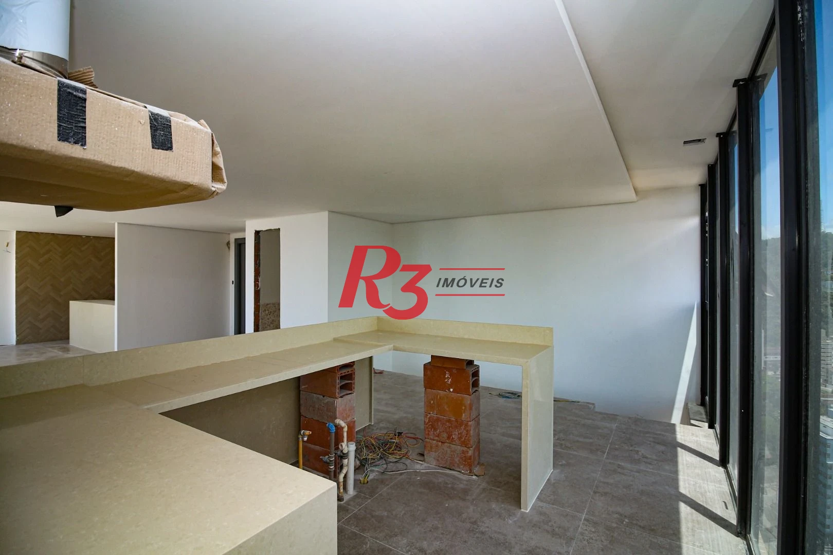 Cobertura com 4 suítes à venda, 320 m² por R$ 5.500.000 - José Menino - Santos/SP